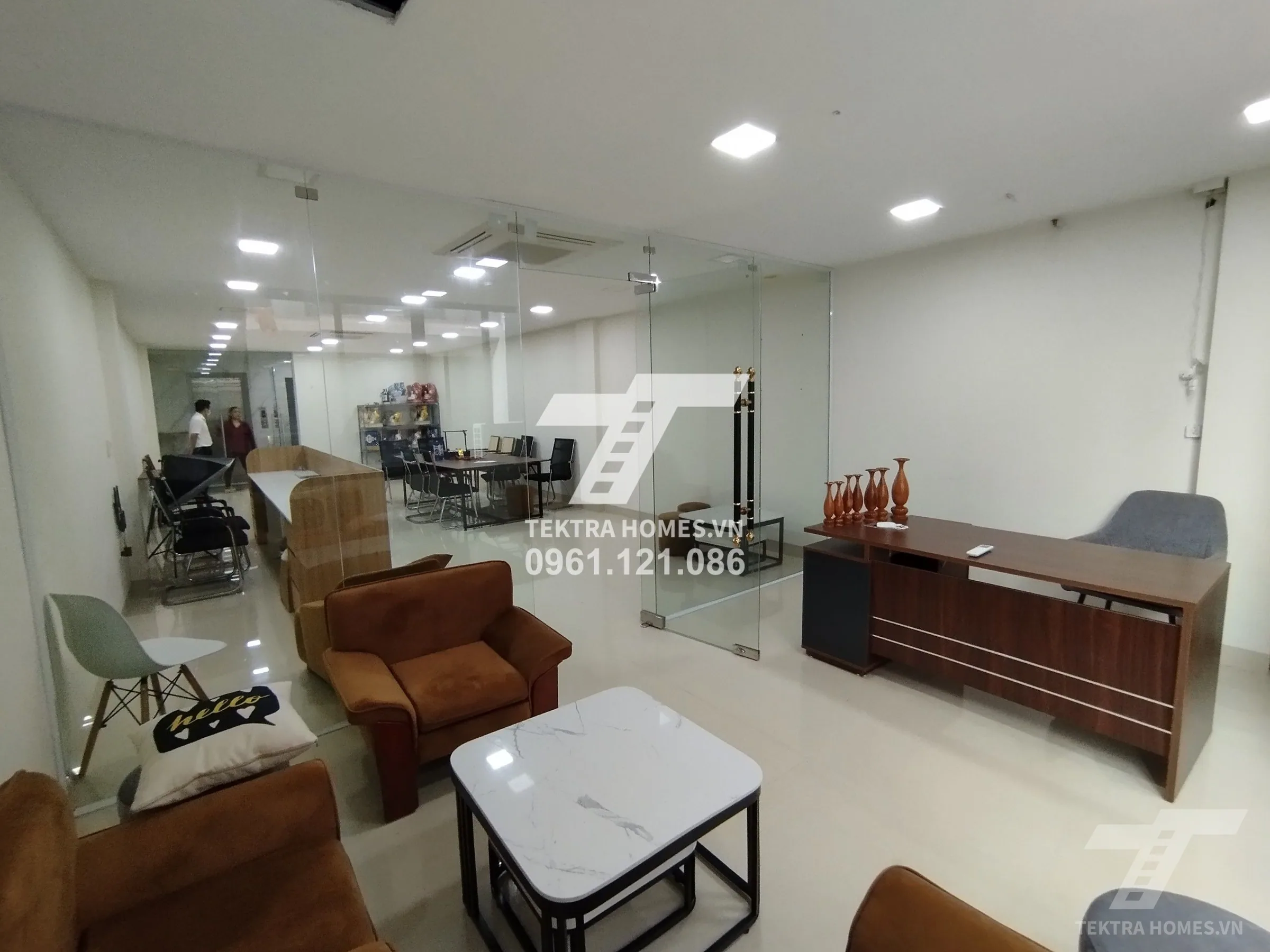 Không gian 4 tại Cho thuê văn phòng mới tinh ngay Trung Kính