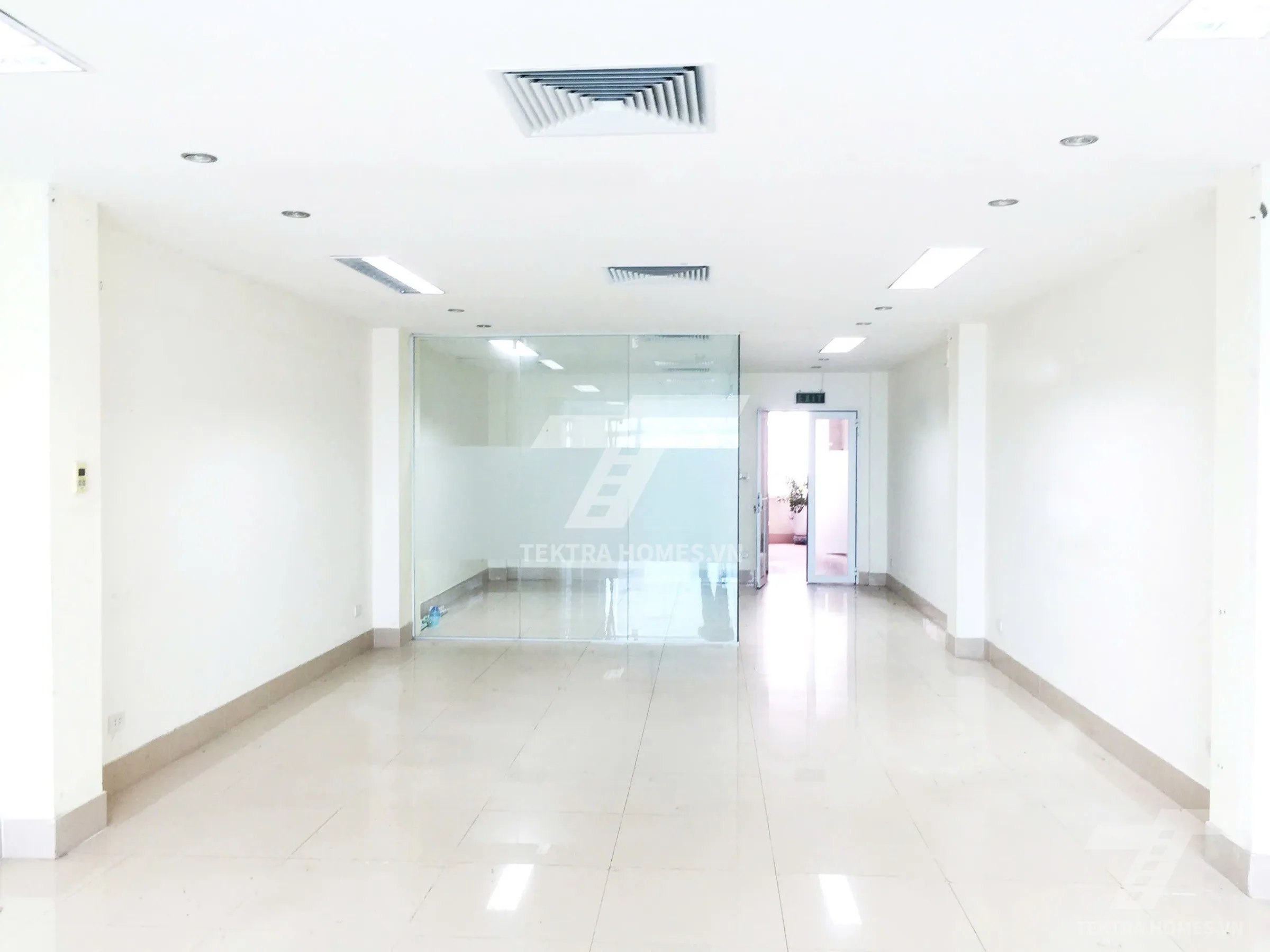 Không gian 3 tại Cho thuê văn phòng phố hoàng quốc việt