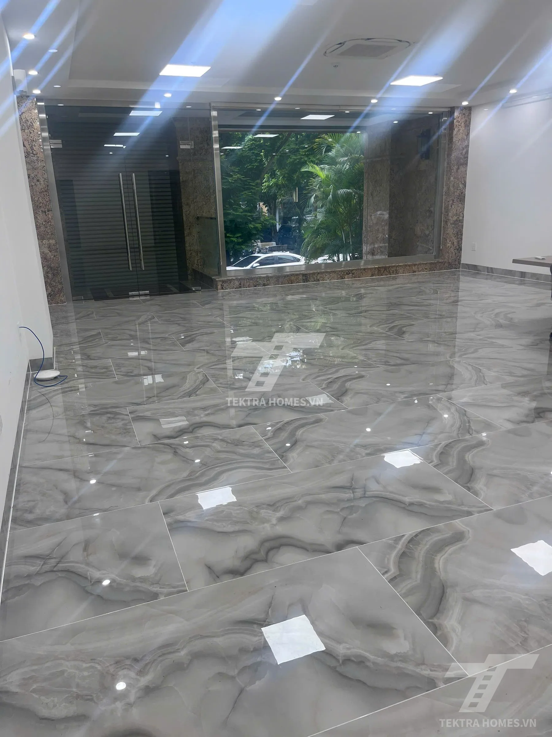 Không gian 2 tại Tòa văn phòng Tuấn Minh Building đường Dịch Vọng Hậu