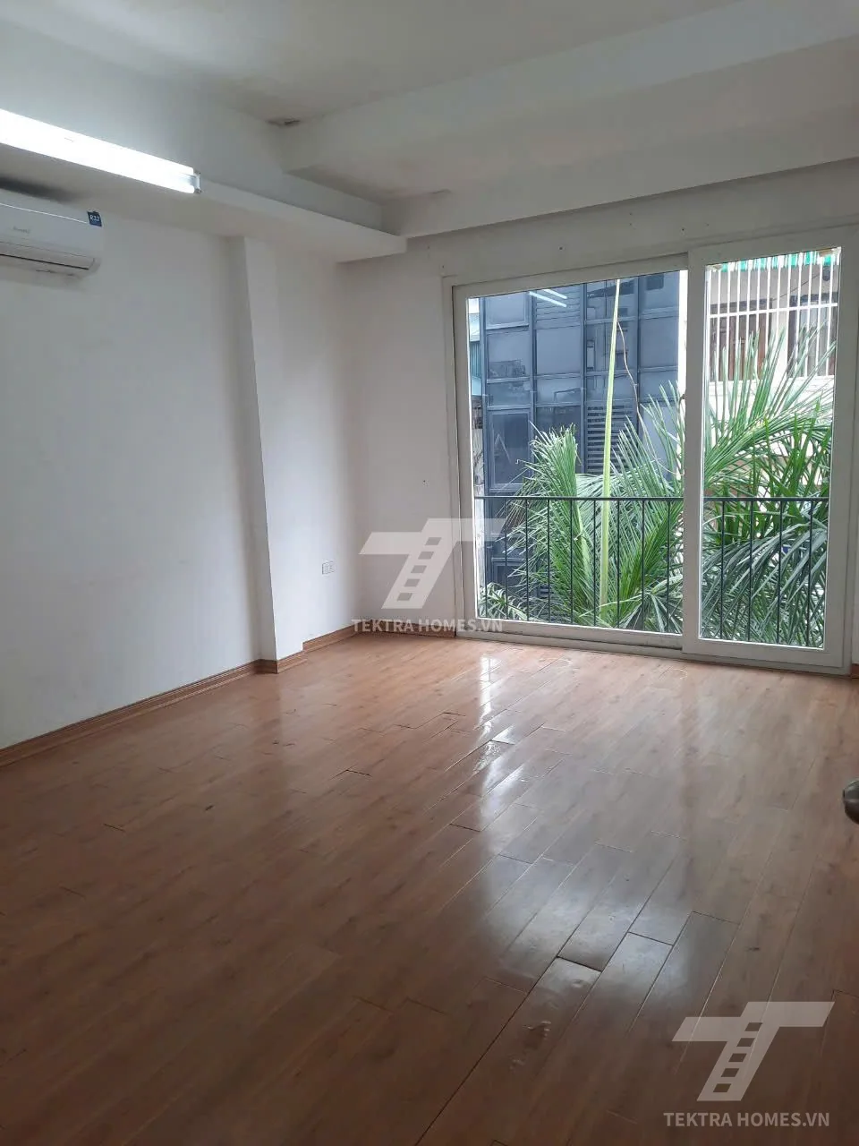 Không gian 3 tại Cho thuê văn phòng phố Linh Lang