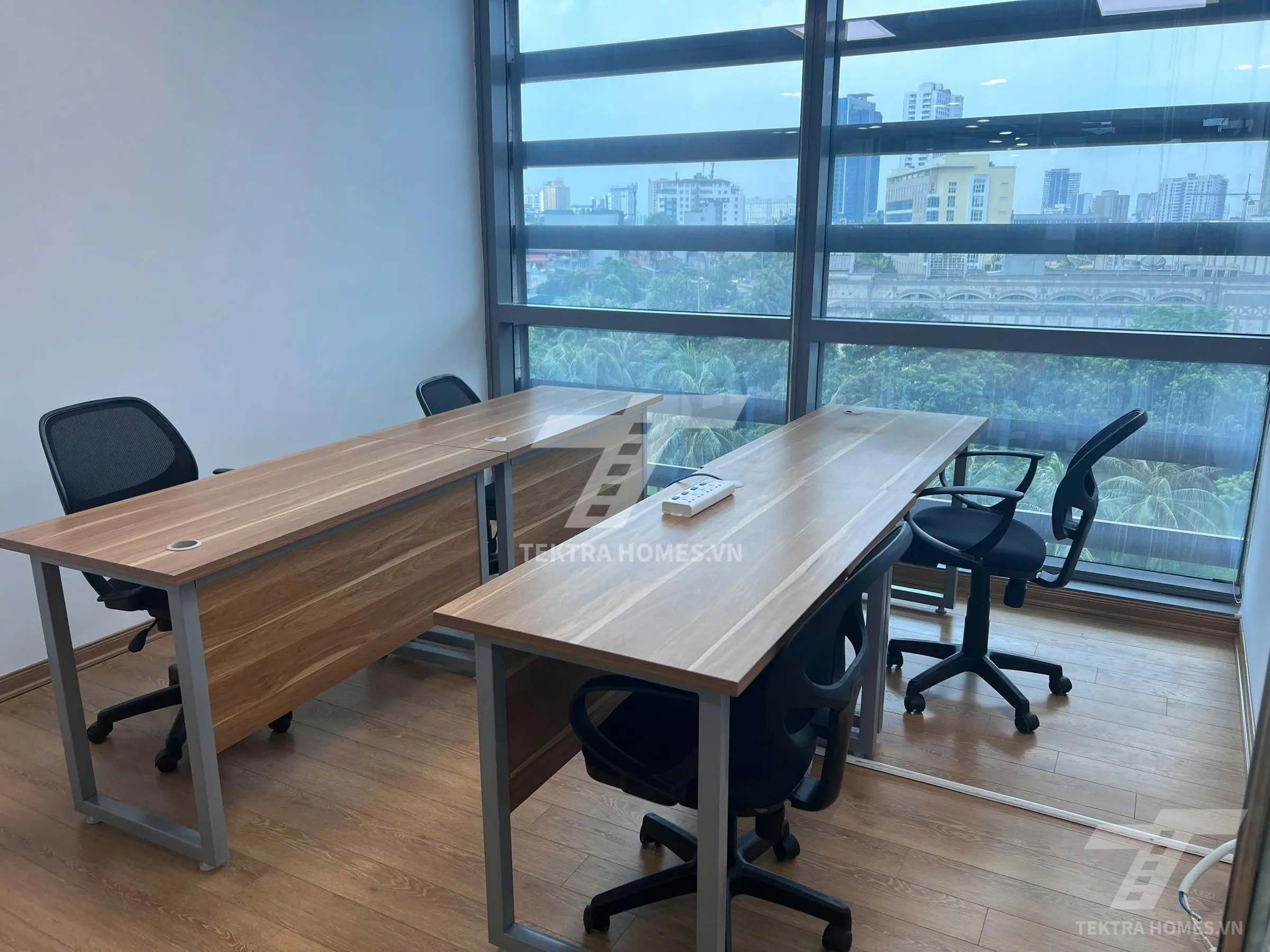 Không gian 2 tại Cho thuê văn phòng trọn gói toa ICON4 Đê La Thành