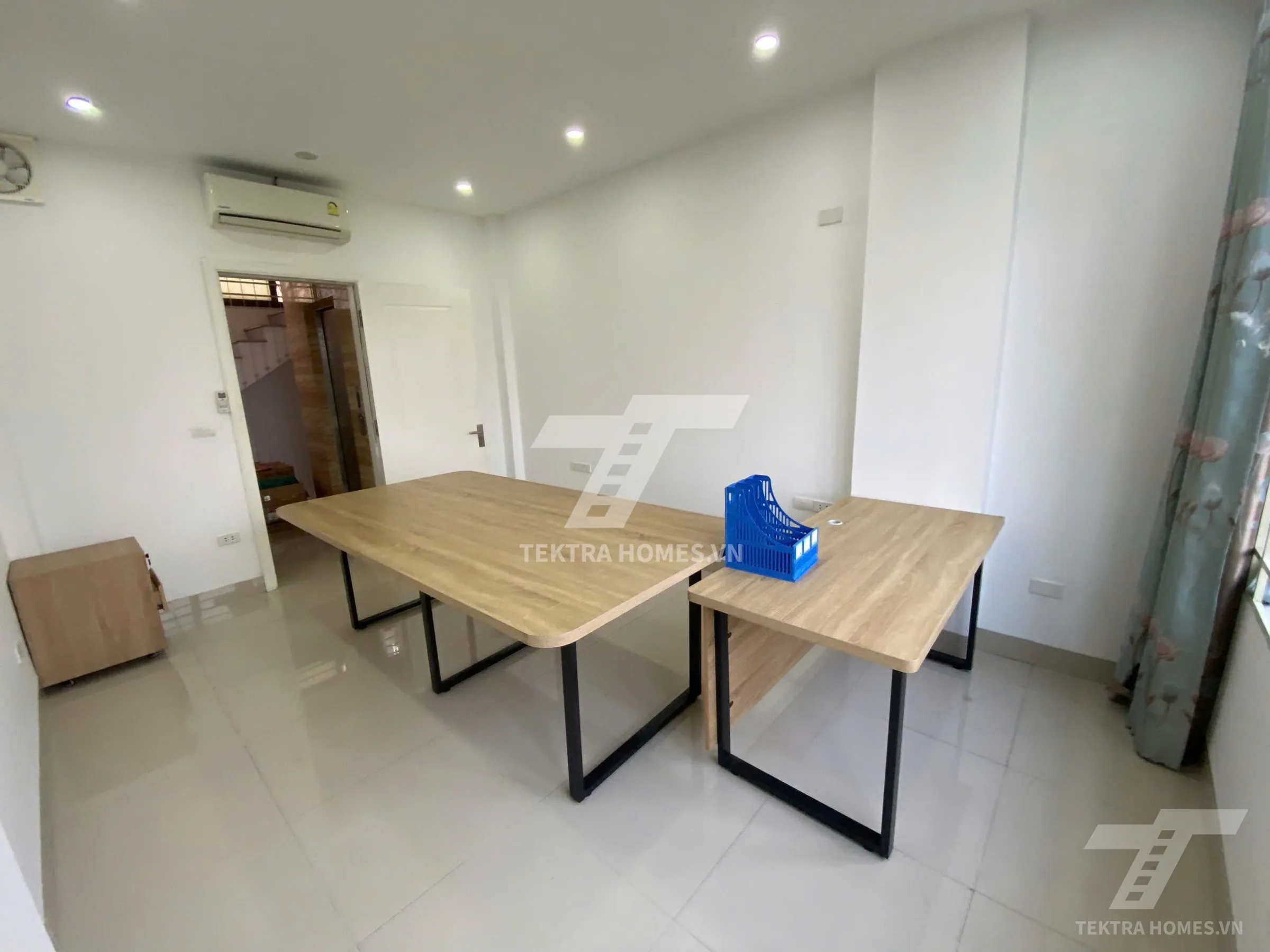 Cho thuê văn phòng giá rẻ view công viên tại Nguyễn Cơ Thạch Mỹ Đình