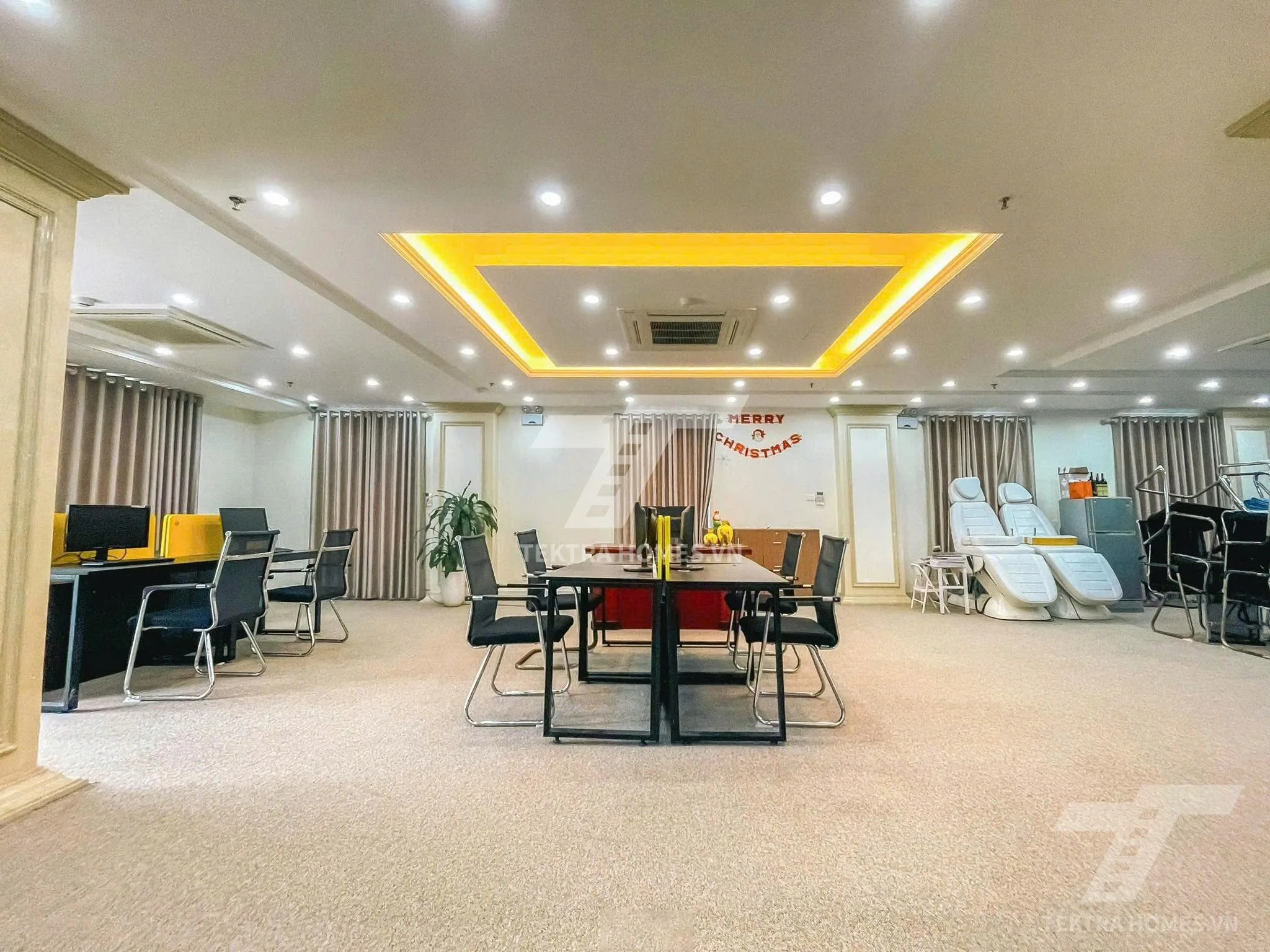 Không gian 4 tại Cho thuê văn phòng , cafe sân thượng phố trung phụng