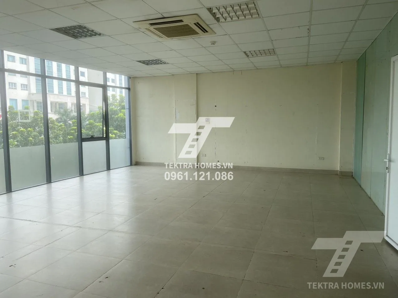 Không gian 4 tại Cho thuê văn phòng mặt đường Hoàng Quốc Việt