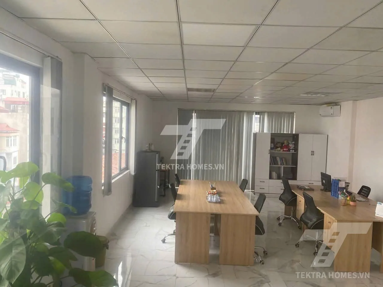 Không gian 4 tại Cho thuê văn phòng 2 mặt thoáng phố Khúc Thừa Dụ