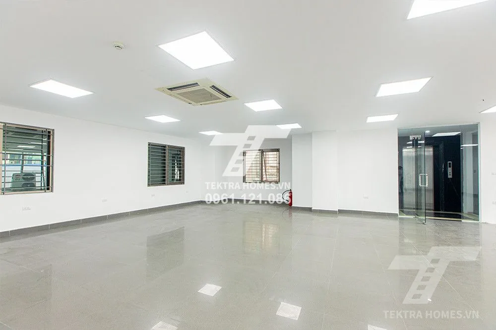 Không gian 4 tại Tòa nhà văn phòng mặt đường Trần Quang Khải