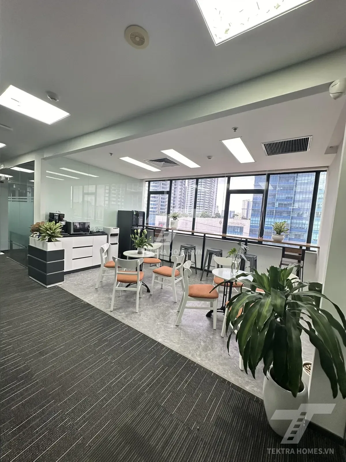 Không gian 2 tại Cho thuê văn phòng trọn gói | Tòa Ceo Tower | Phạm Hùng
