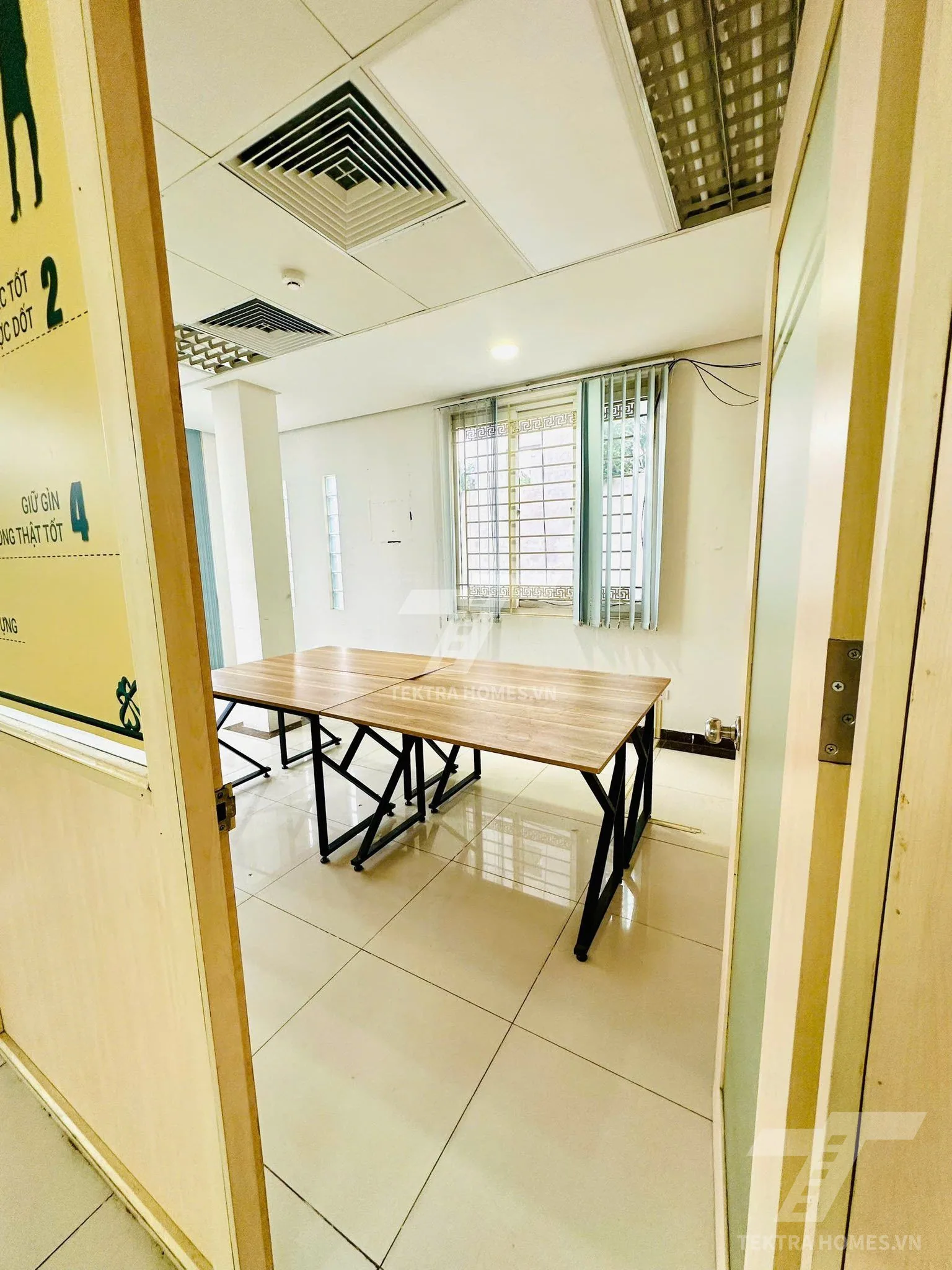 Không gian 2 tại Cho thuê văn phòng 80m2 đường Nguyễn Khang