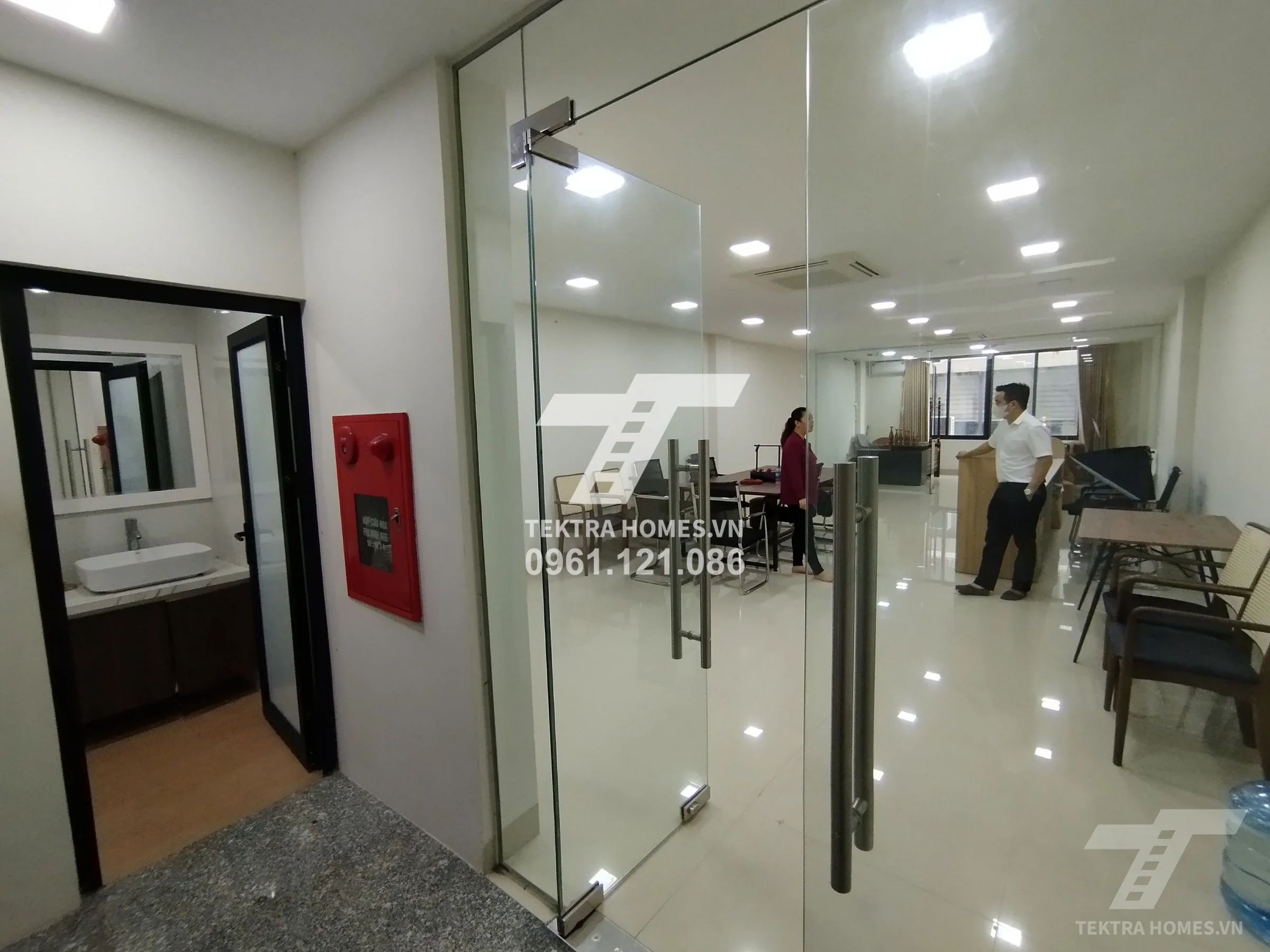 Không gian 5 tại Cho thuê văn phòng mới tinh ngay Trung Kính