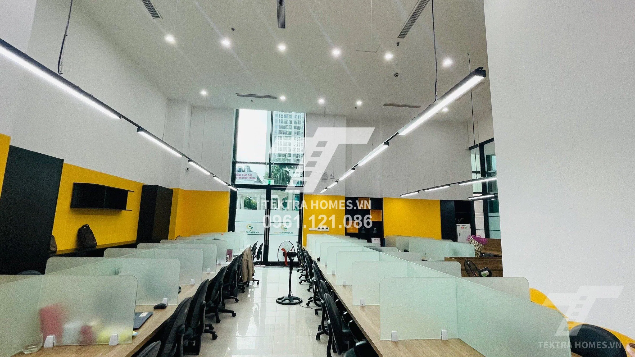 Không gian 3 tại Cho thuê văn phòng chân đế chung cư Roman Plaza