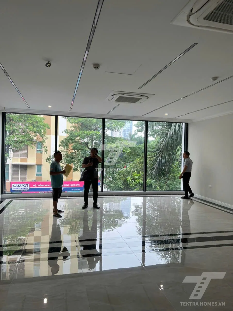 Cho thuê văn phòng phố Nguyễn Thị Thập