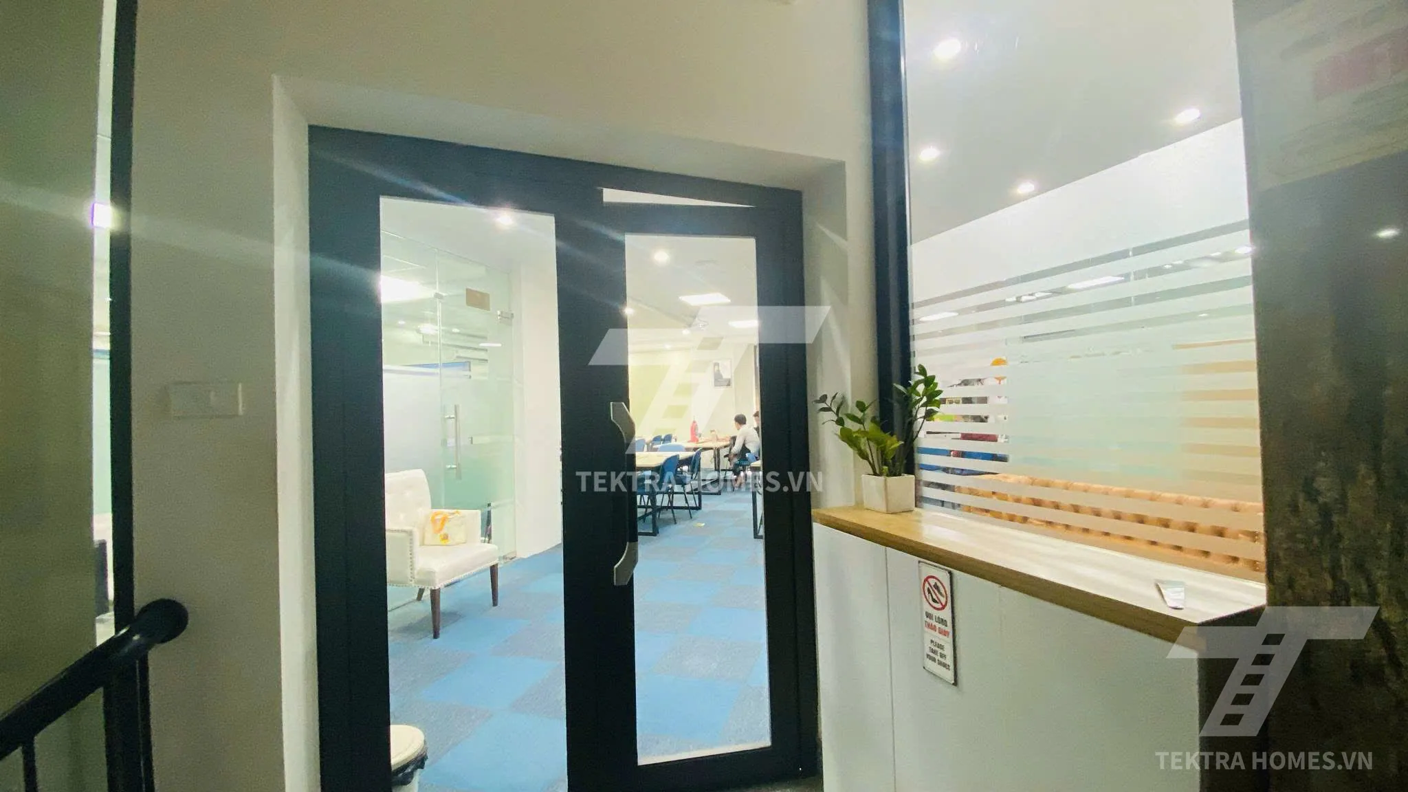 Không gian 5 tại Cho thuê văn phòng trục đường Mạc Thái Tông