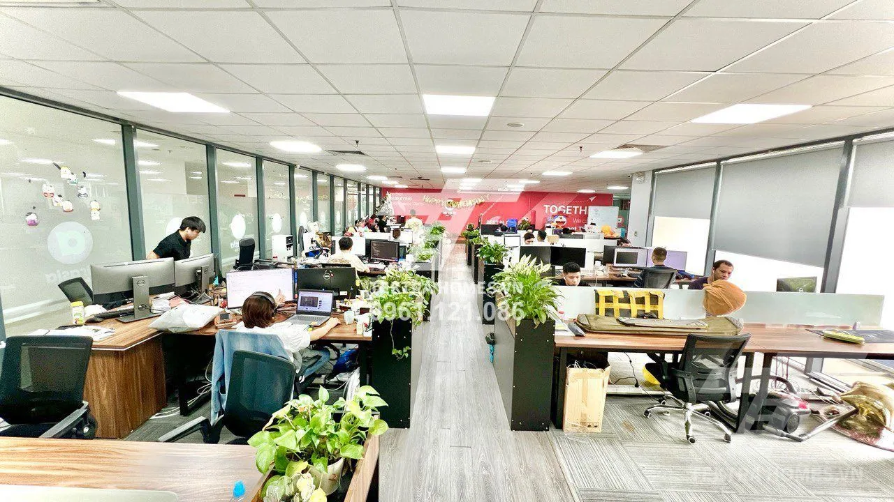 Không gian 2 tại Cho thuê văn phòng có tách lẻ full nội thất tại tòa Comatce 61 Ngụy Như Kon Tum