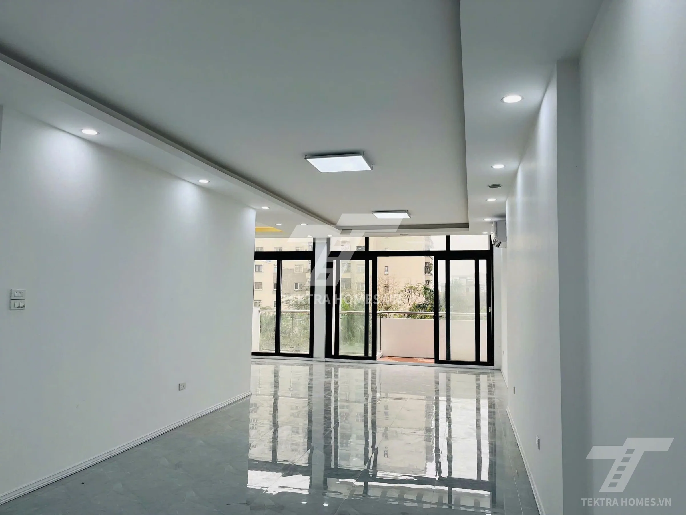 Không gian 2 tại cho thuê văn phòng liền kề TT04 HD mon city