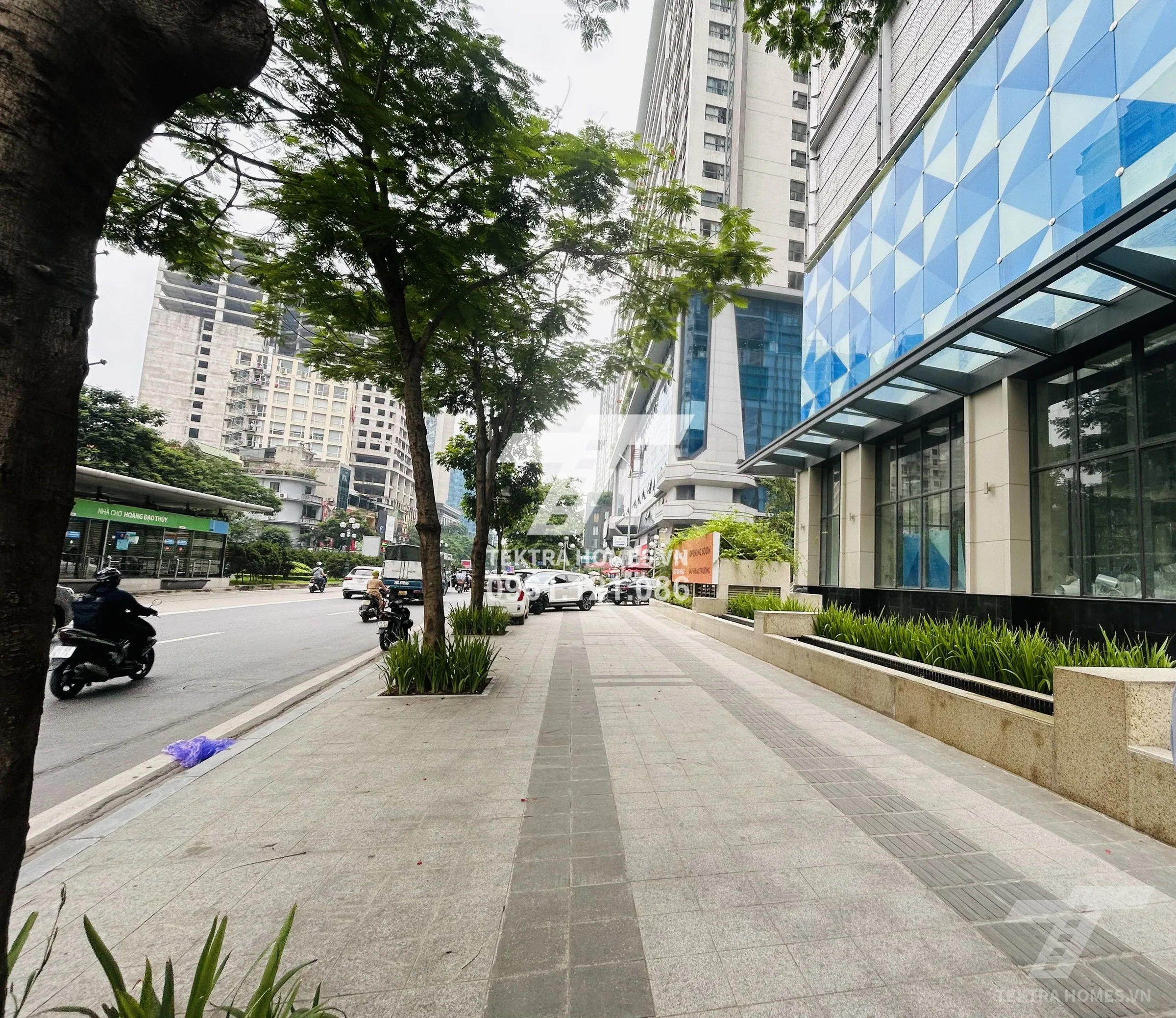 Không gian 3 tại Cho thuê sàn thương mại - văn phòng | BRG Diamond Plaza | 25 Lê Văn Lương