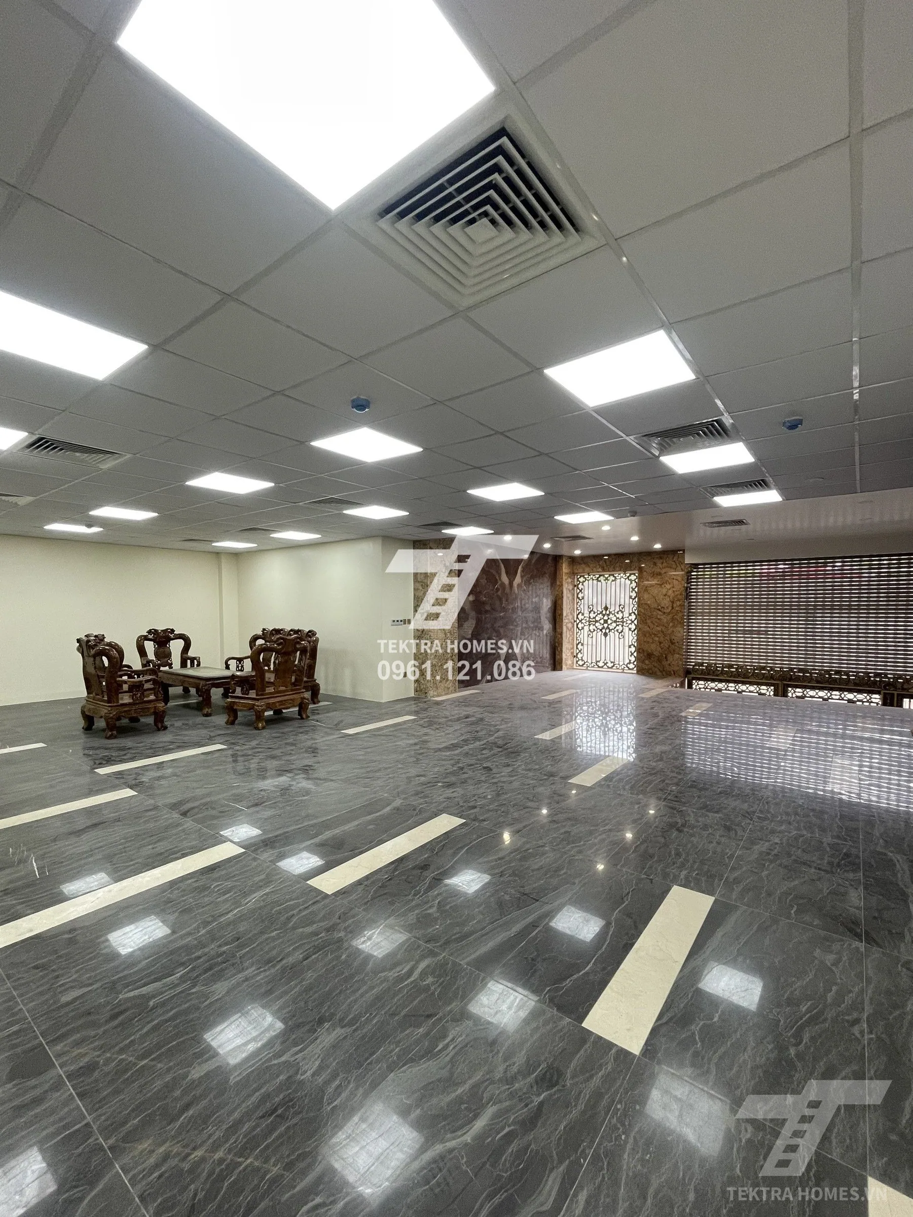 Không gian 4 tại Cho thuê văn phòng mặt đường đường Bưởi