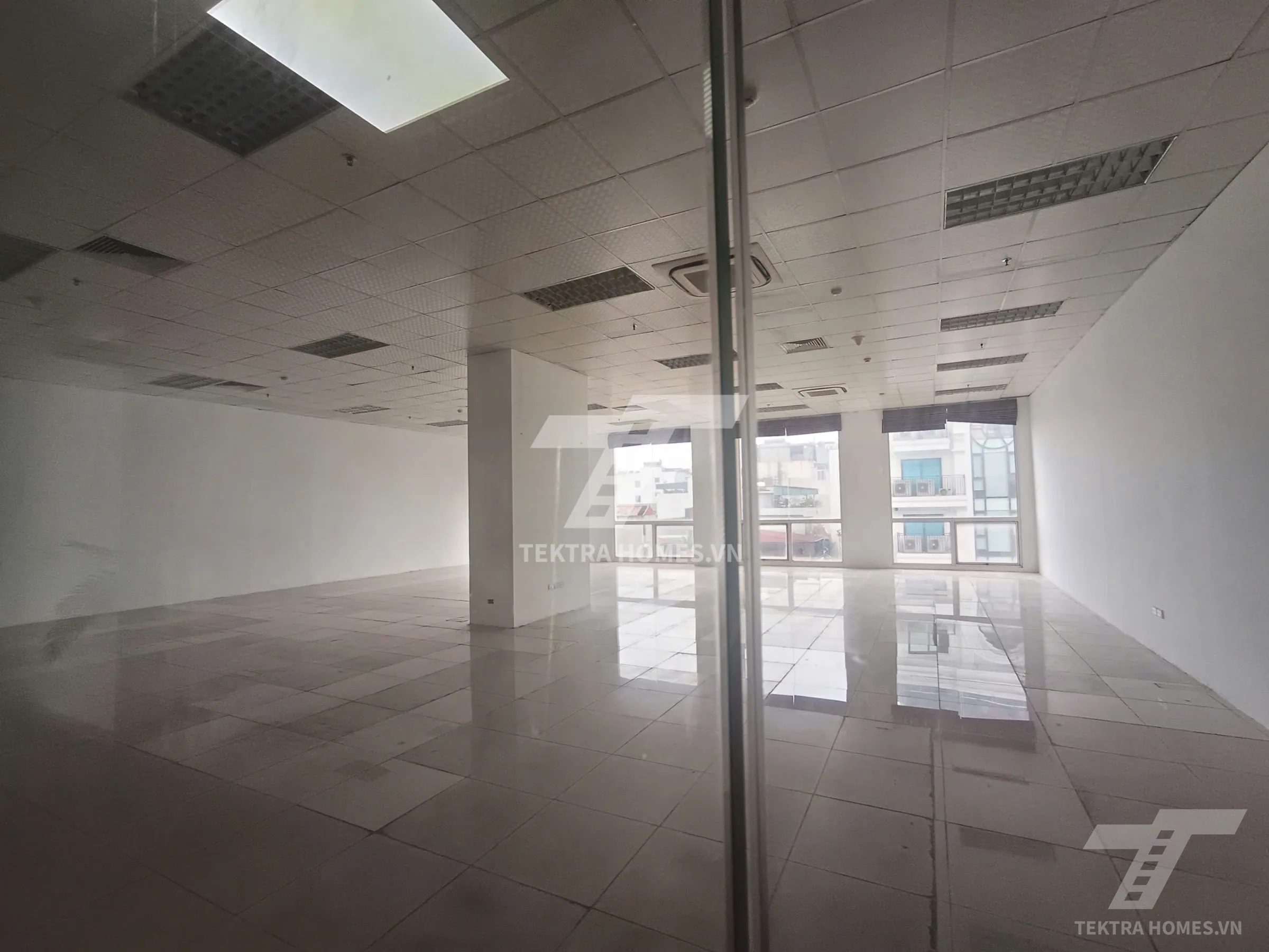 Không gian 2 tại Cho thuê sàn thương mại - văn phòng | Hà Thành Plaza | 102 Thái Thịnh