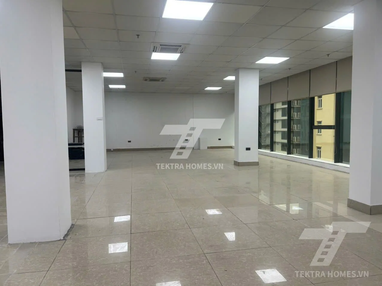 Cho thuê văn phòng trục đường Dịch Vọng Hậu