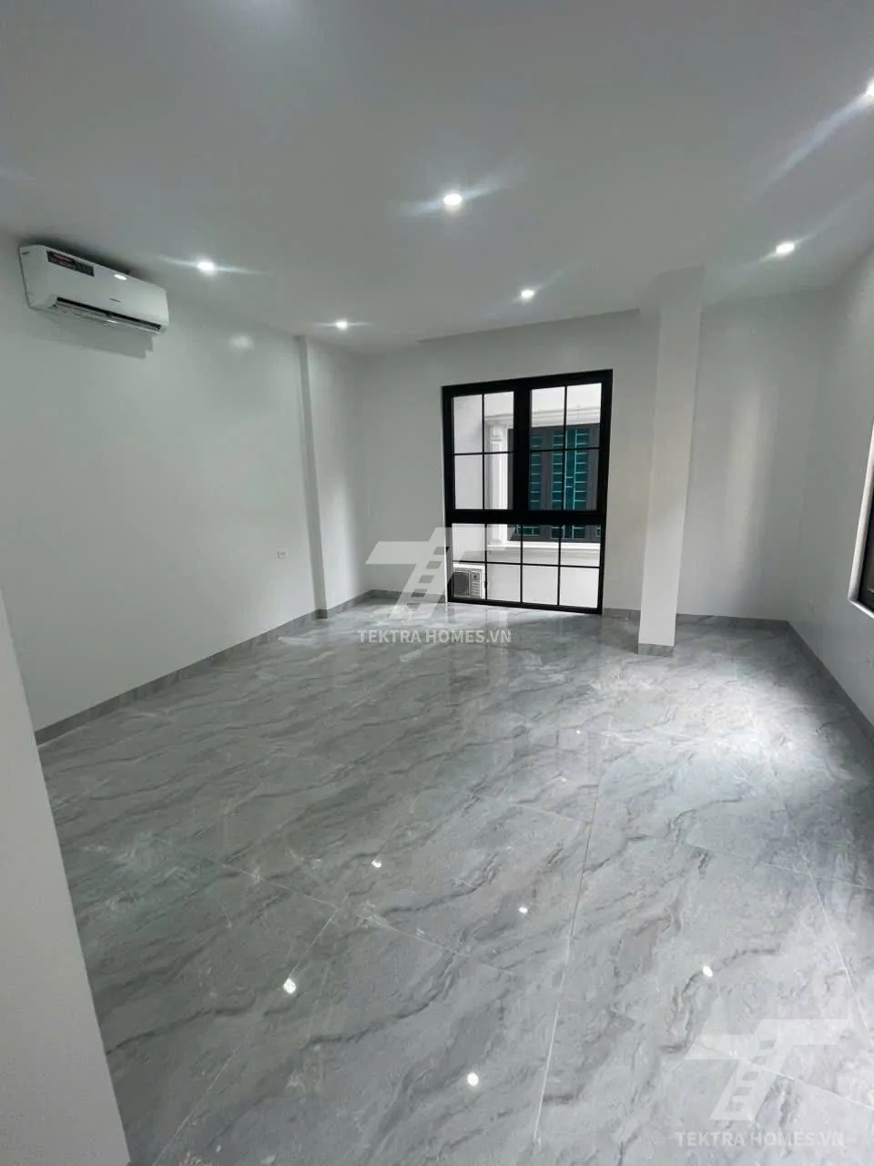 Không gian 5 tại Cho thuê văn phòng trục đường Hoàng Sâm