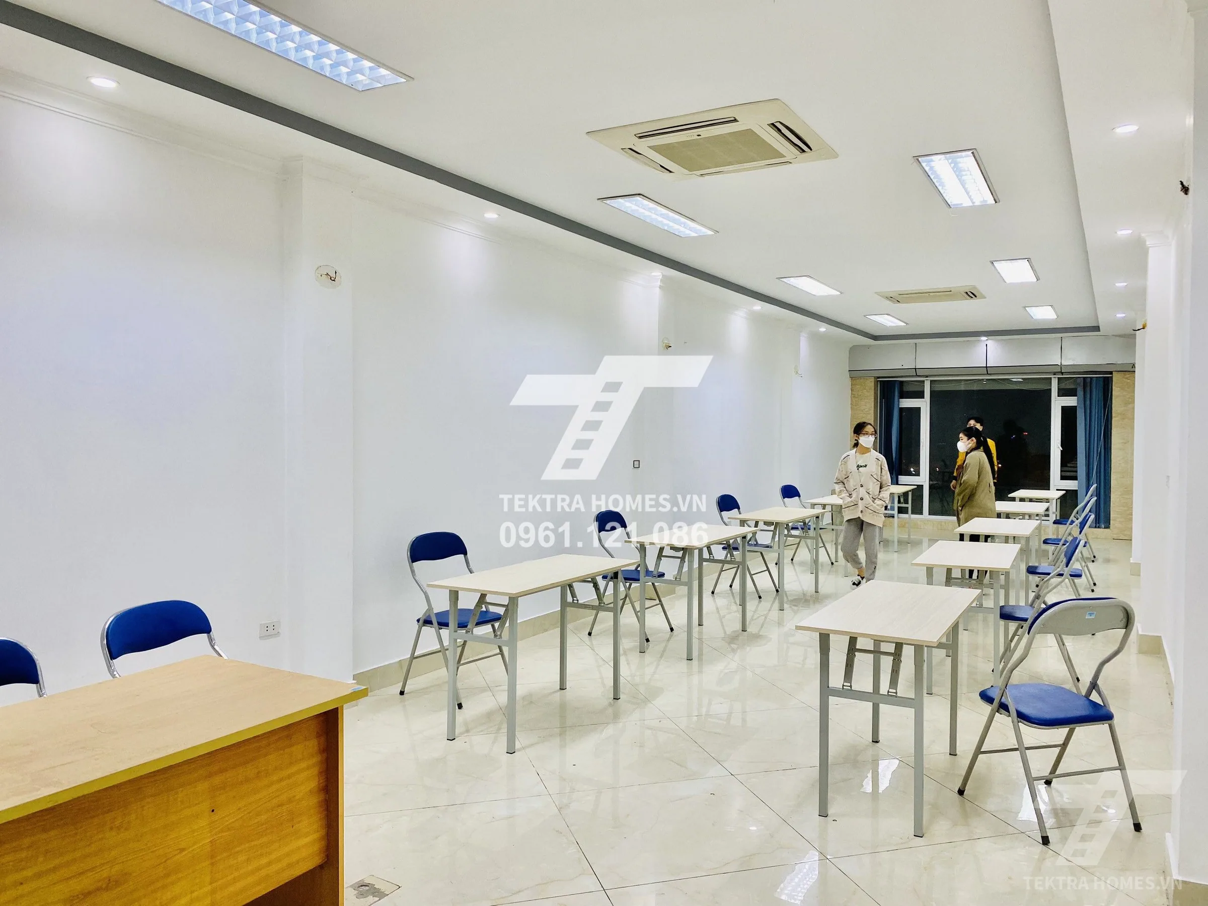 Không gian 3 tại Cho thuê văn phòng tại trục đường Nguyễn Khang