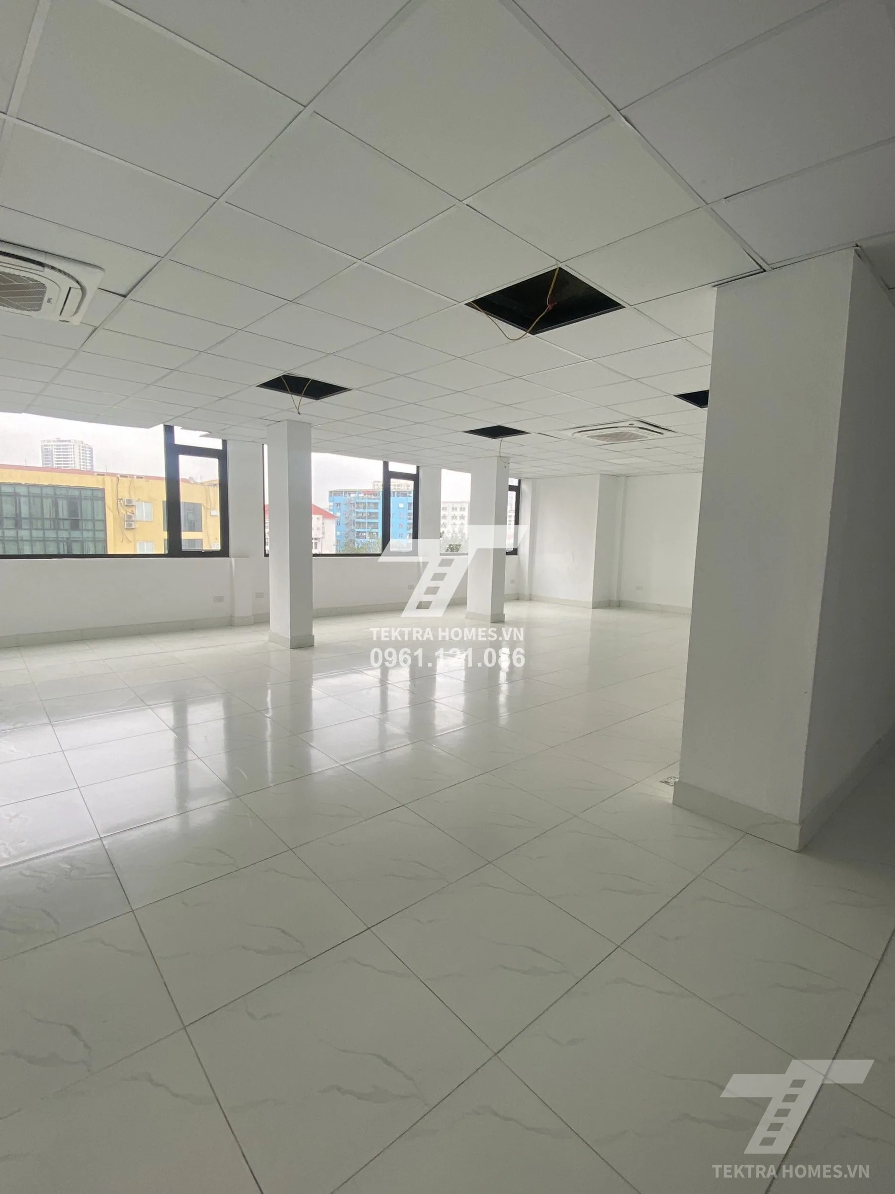 Không gian 5 tại cho thuê tòa văn phòng Dương Đình Nghệ