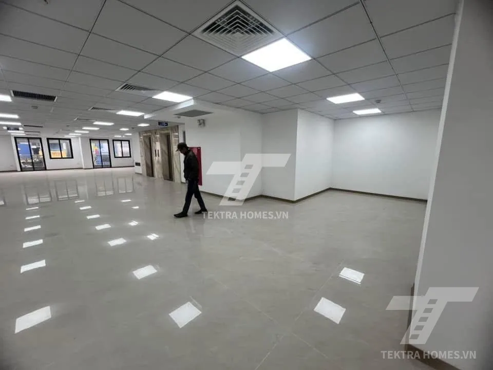 Không gian 4 tại Cho thuê văn phòng mặt đường Trường Chinh