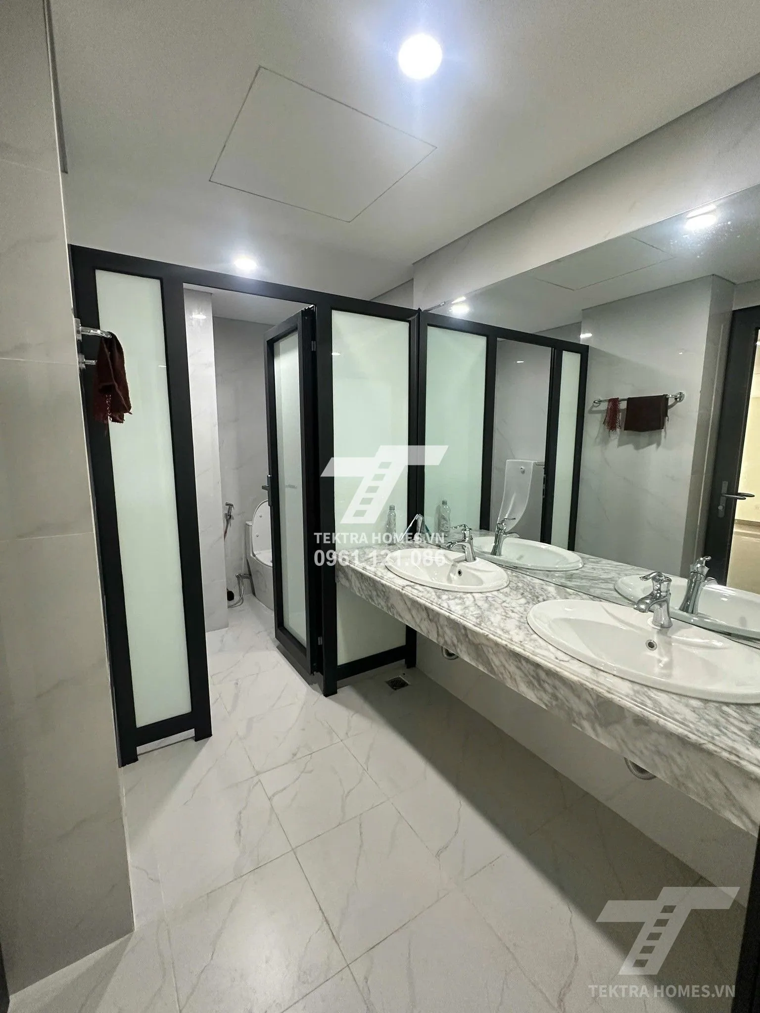 Không gian 5 tại Cho thuê tòa văn phòng 82 Trần Thái Tông