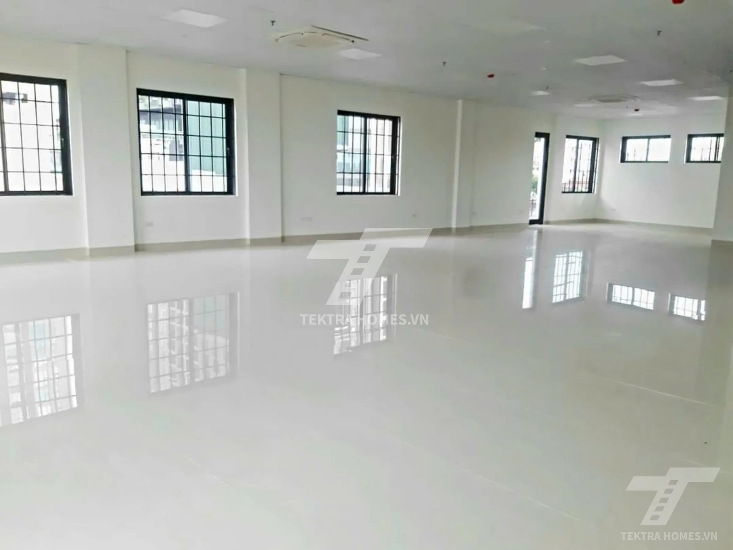 Không gian 4 tại Cho thuê văn phòng mặt đường Trần Vỹ