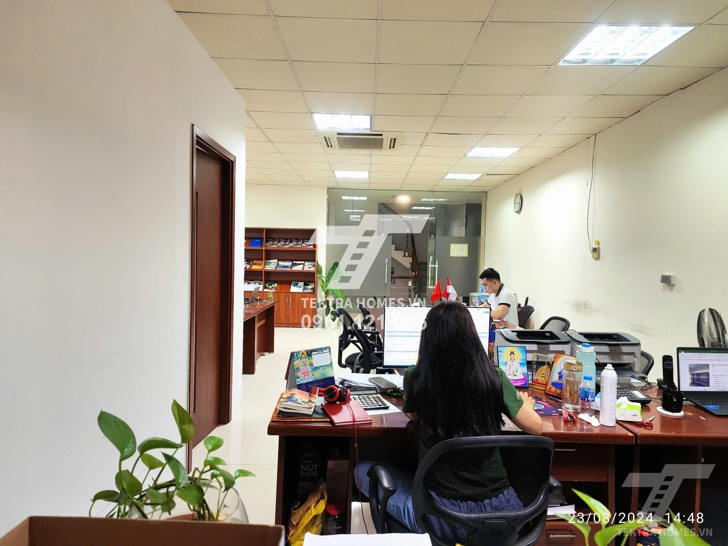 Cho thuê văn phòng full nội thất và dịch vụ  ngõ 82 Dịch Vọng Hậu