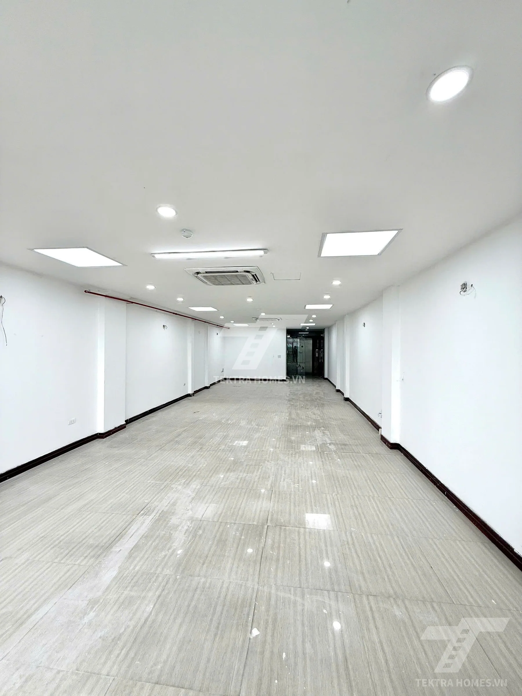 Không gian 5 tại Cho thuê văn phòng trục Mễ Trì Thượng