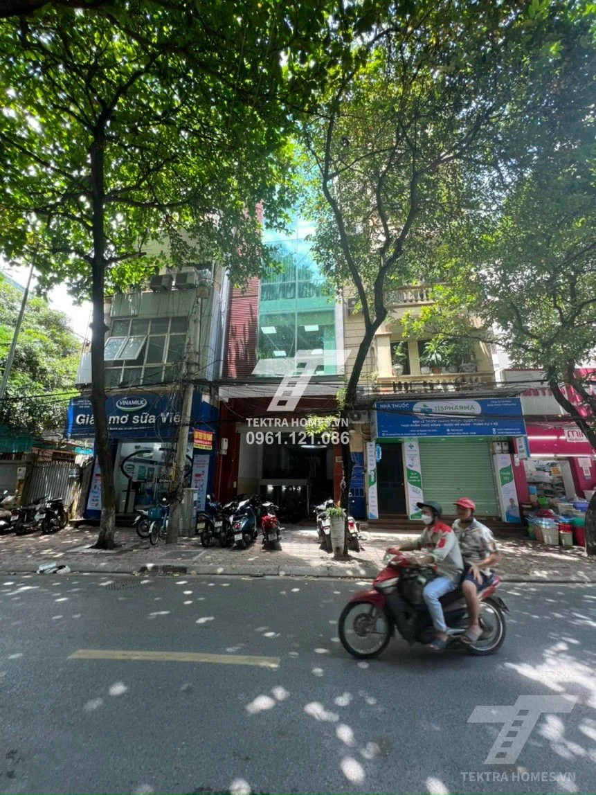 Không gian 3 tại Cho thuê văn phòng Vương Thừa Vũ.