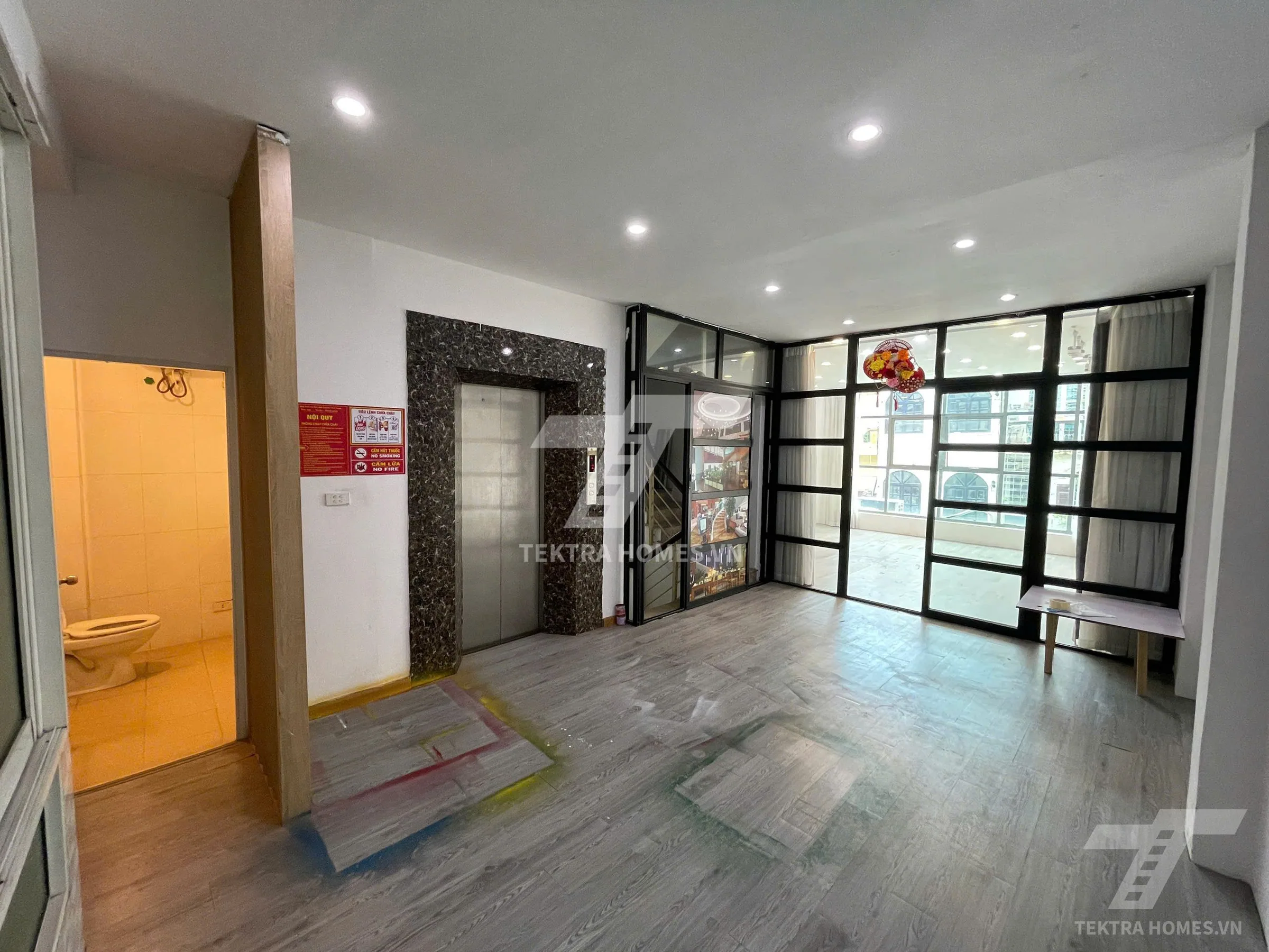 Không gian 5 tại Cho thuê văn phòng phố Võ Văn Dũng