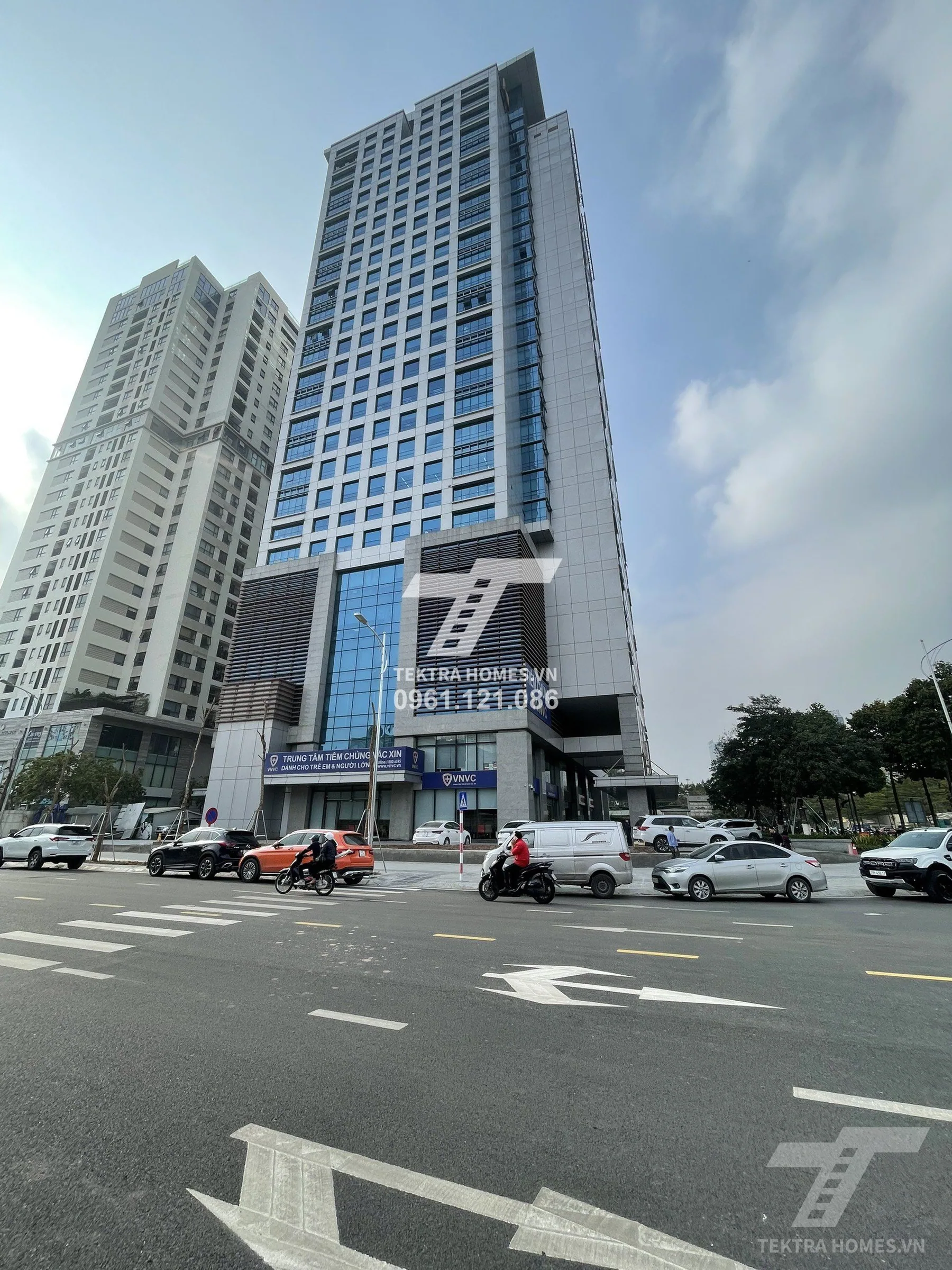 Không gian 2 tại Cho thuê văn phòng hạng B | ICON4 Tower | 243A Đê La Thành