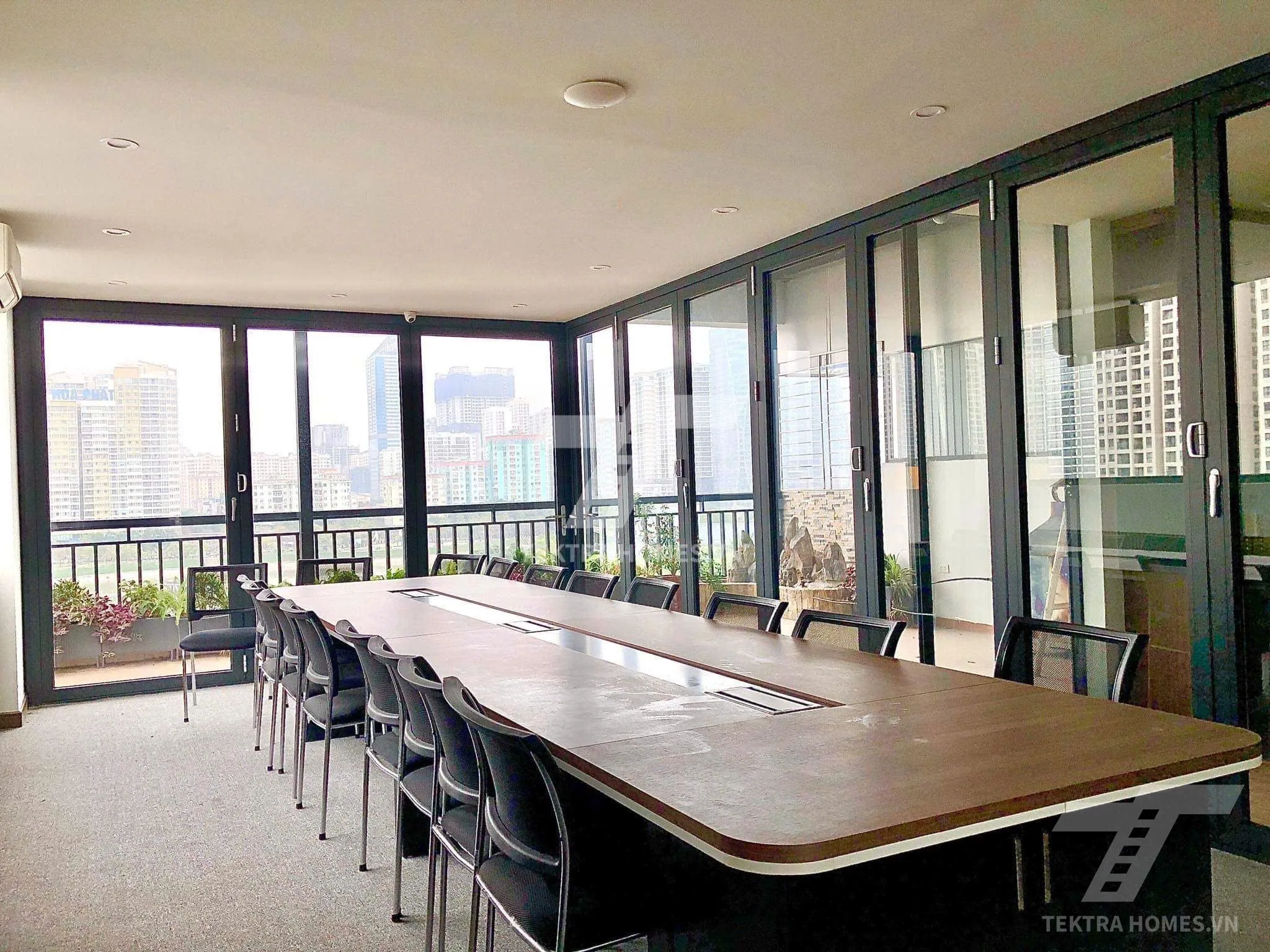 Không gian 3 tại Cho thuê văn phòng view công viên mặt đường Khuất Duy Tiến