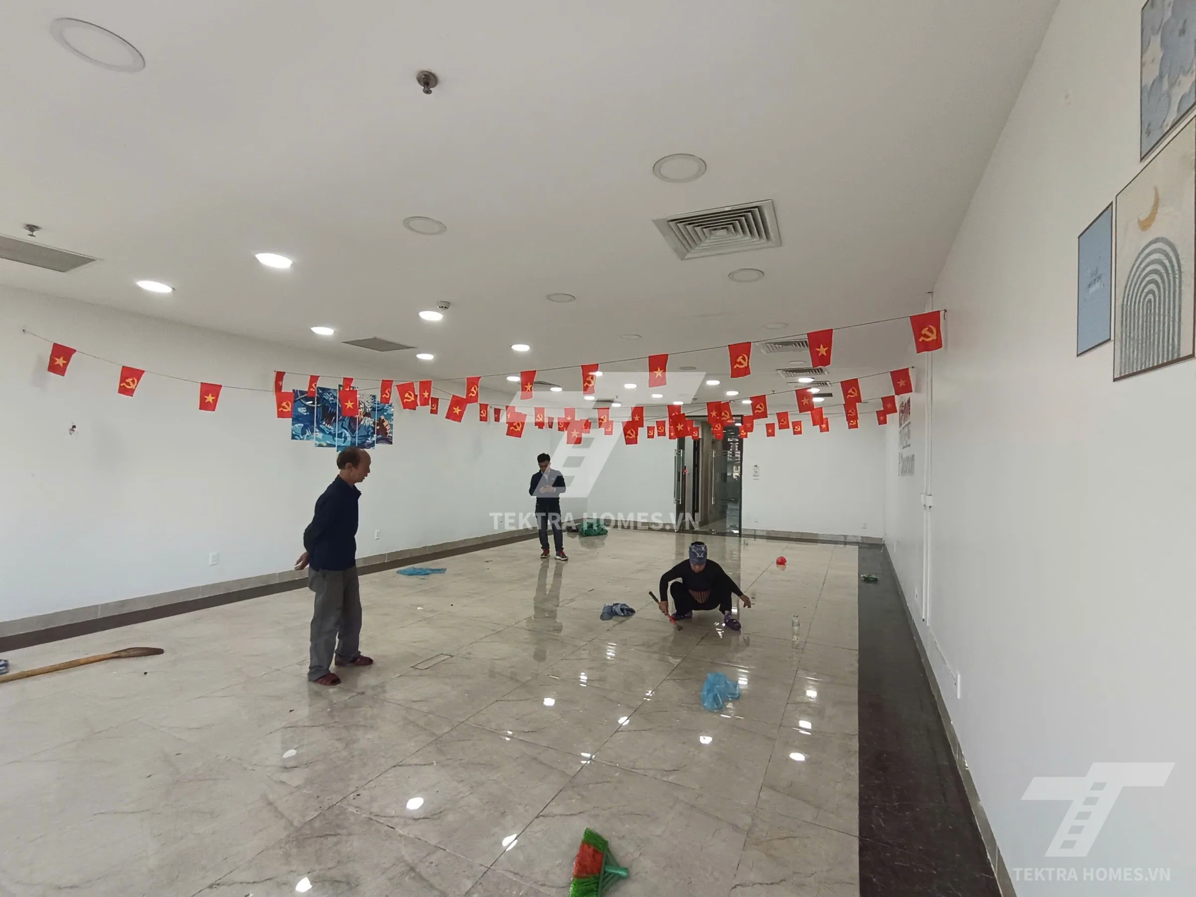 Không gian 3 tại Cho thuê văn phòng mặt đường lớn Lê Đức Thọ