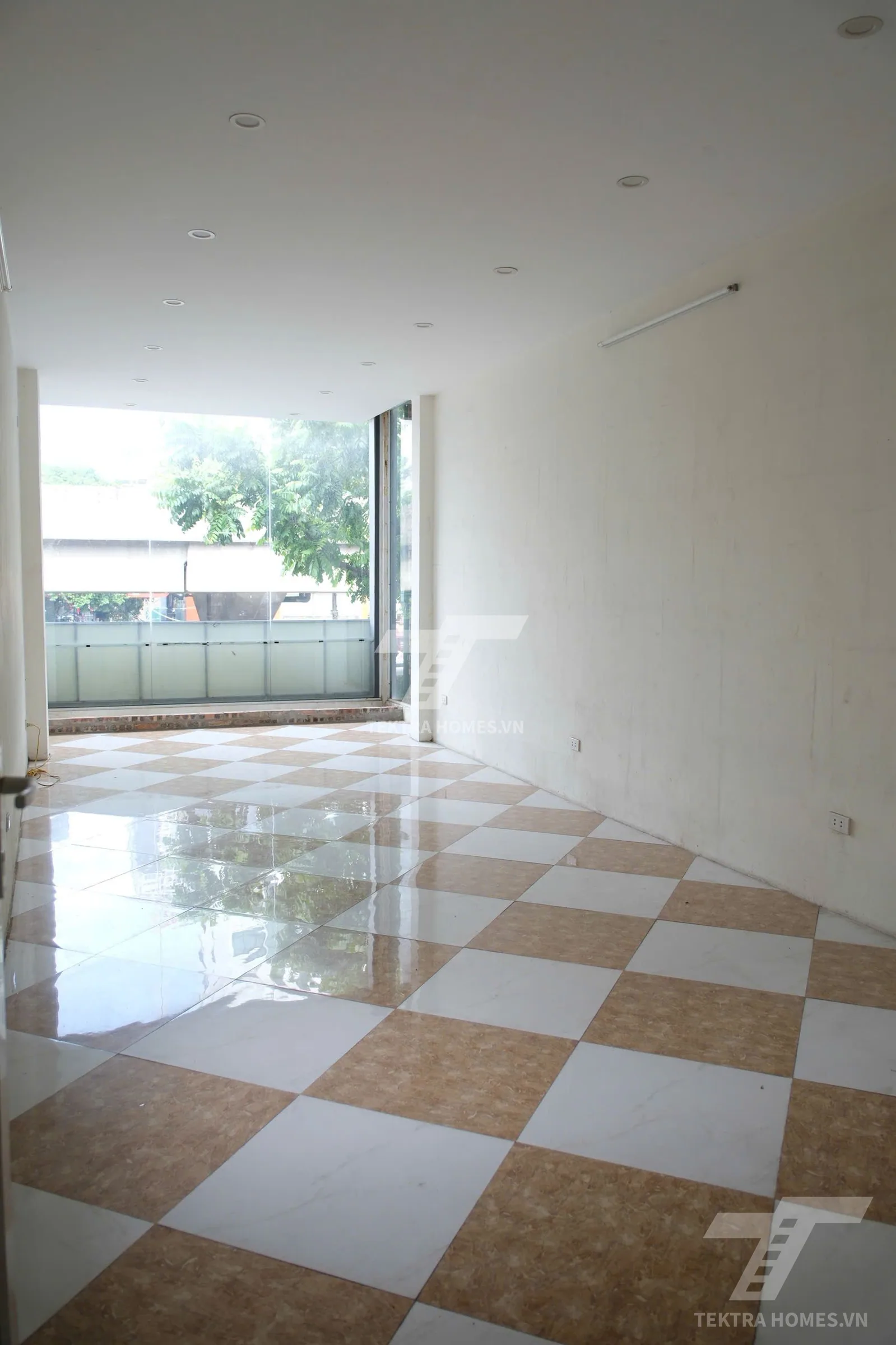 Không gian 5 tại CHo thuê mặt bằng kinh doanh đường Khuất Duy Tiến