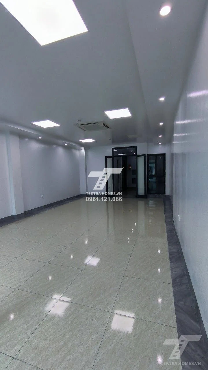 Không gian 2 tại Cho thuê văn phòng 80m2 đường Trung Kính