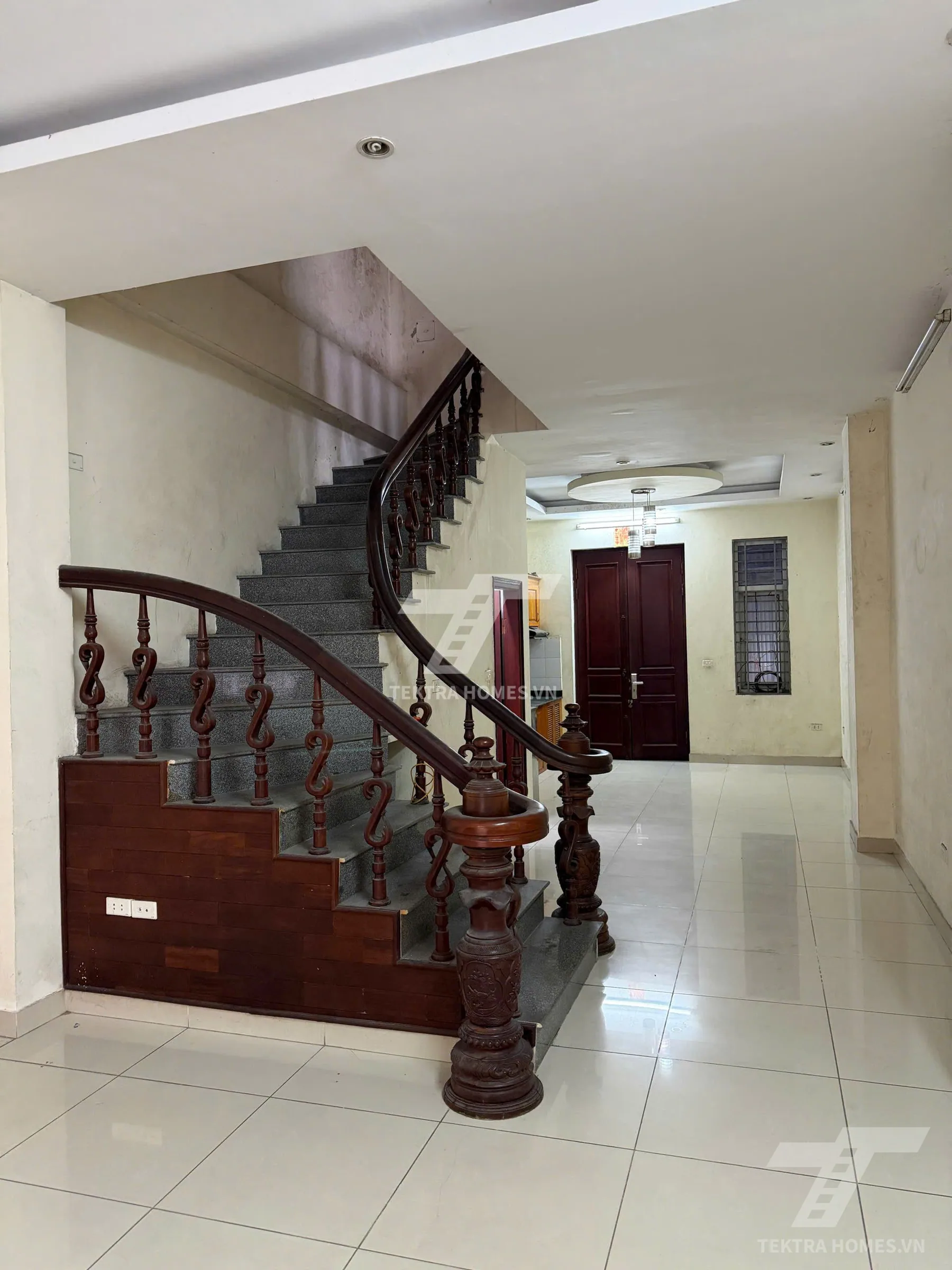 Không gian 2 tại Cho thuê nhà nguyên căn Tam Trinh Hà Nội
