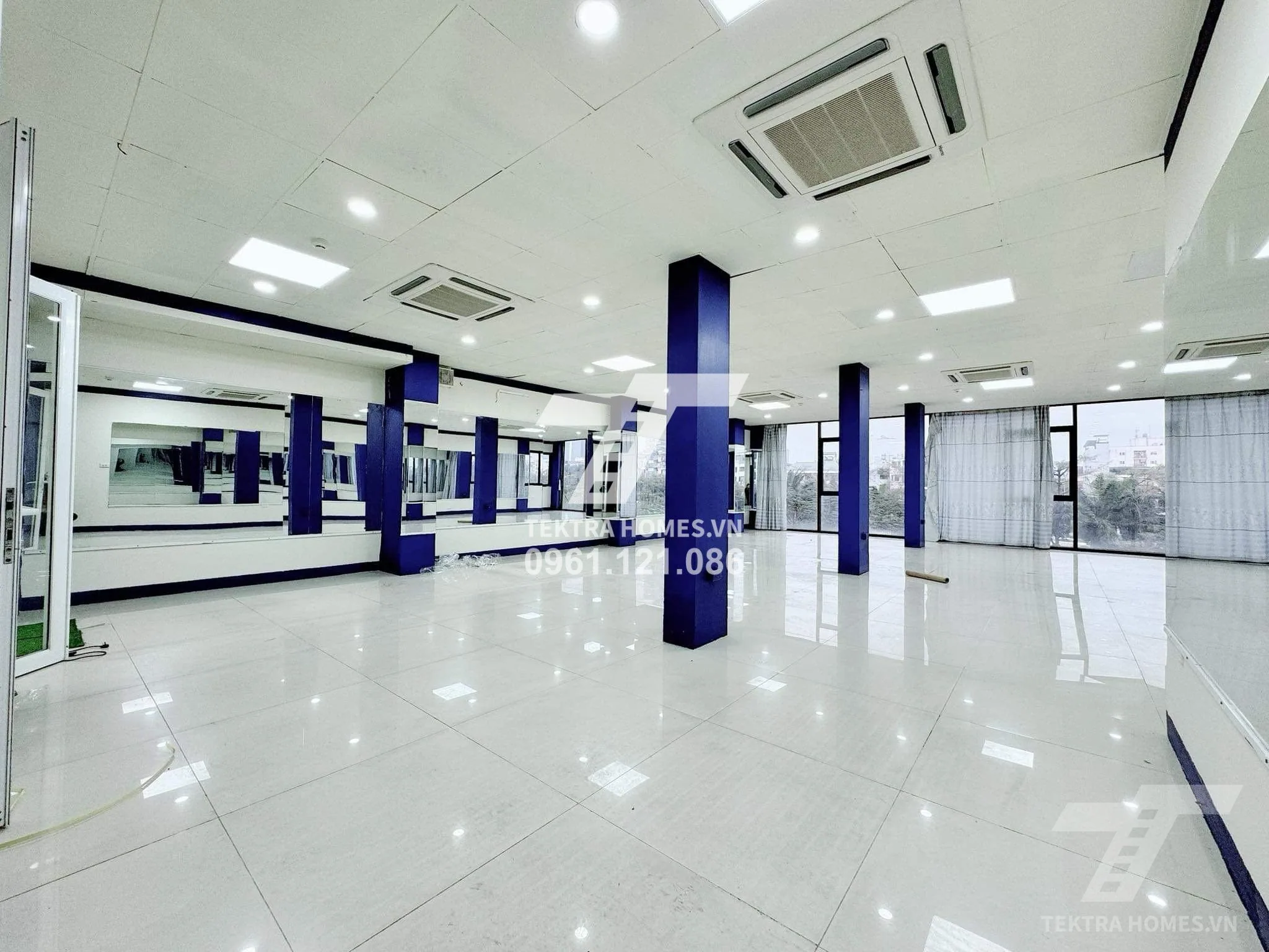 Không gian 2 tại Cho thuê văn phòng phố Nguyễn Đình Hoàn