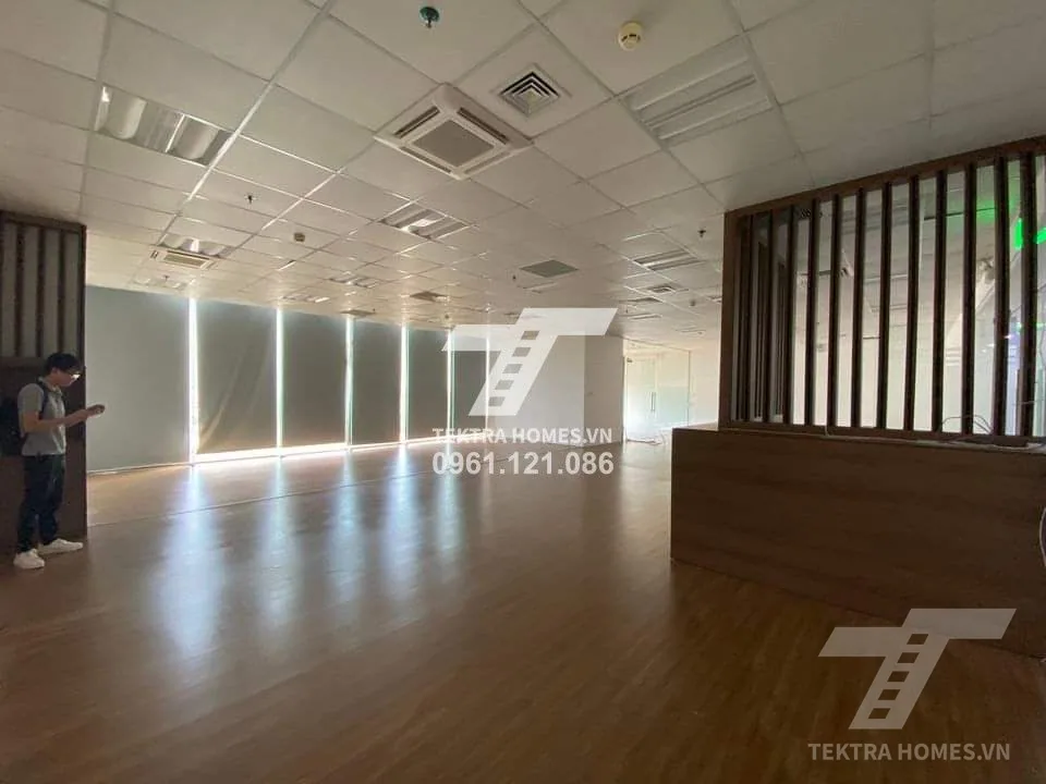 Không gian 4 tại Cho thuê sàn thương mại - văn phòng | C14 Bắc Hà | Đường Tố Hữu
