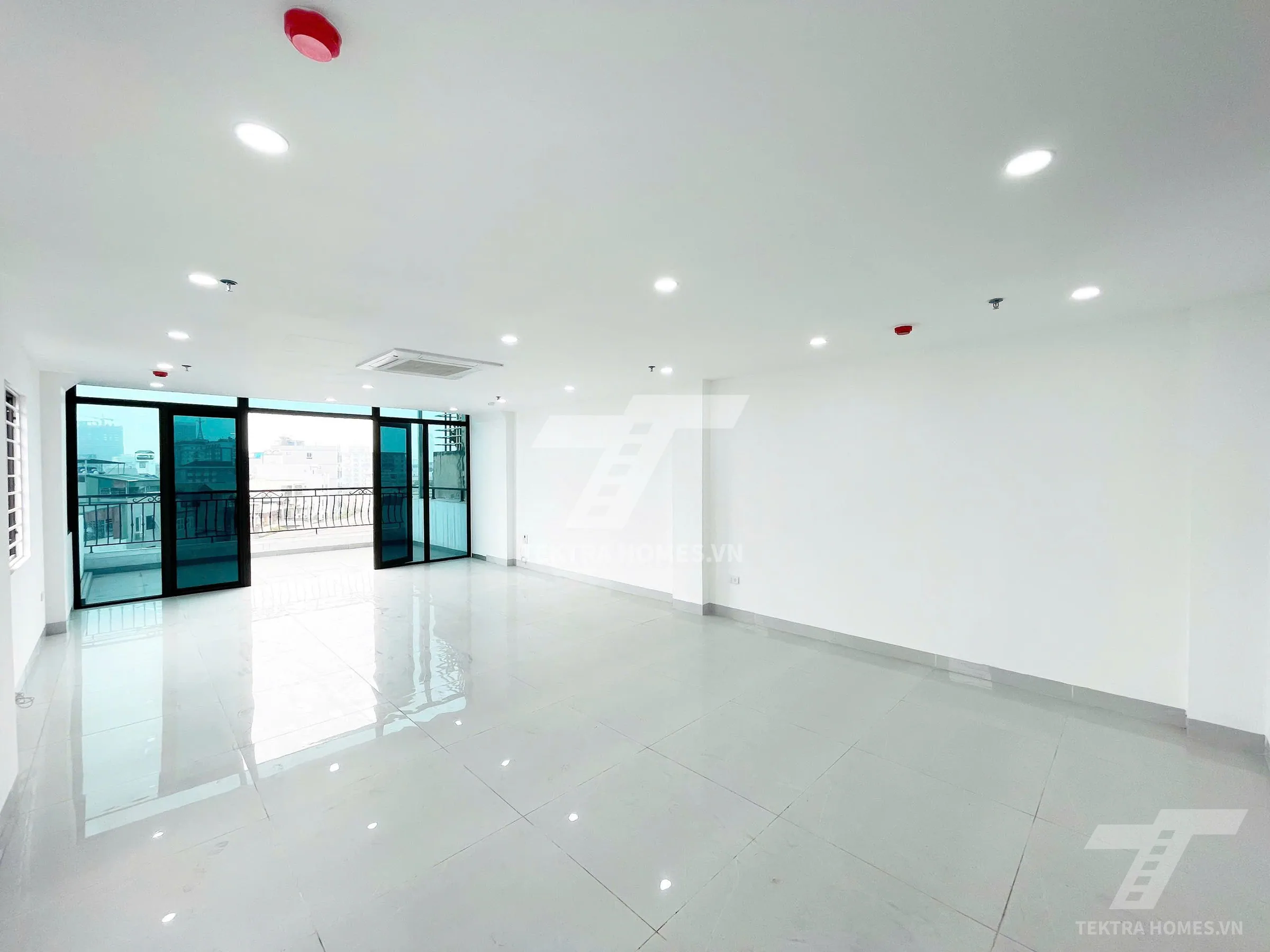 Không gian 5 tại Cho thuê văn phòng mặt đường Mỹ Đình