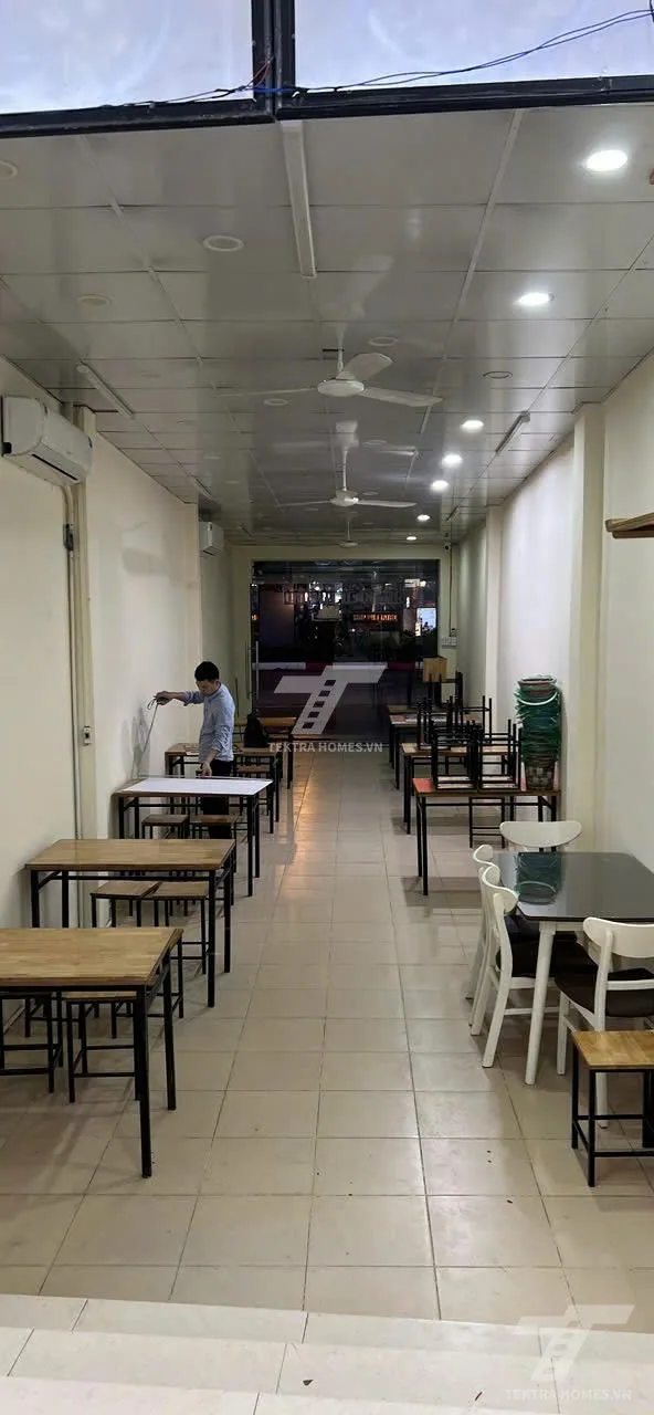 Không gian 2 tại Cho thuê nguyên căn mặt phố Nhổn, Tây Tựu, Hà Nội