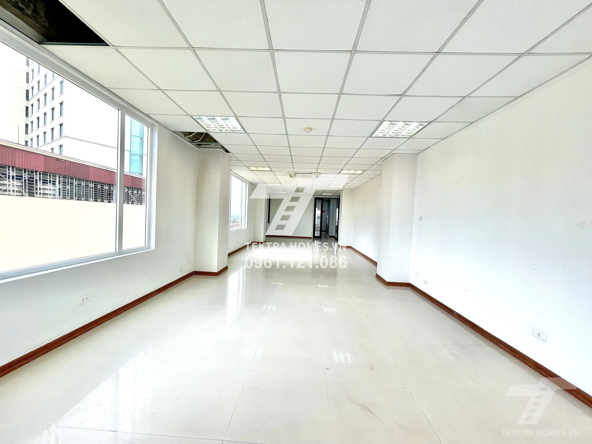 Không gian 2 tại Văn phòng độc đáo tại phố Phó Đức Chính