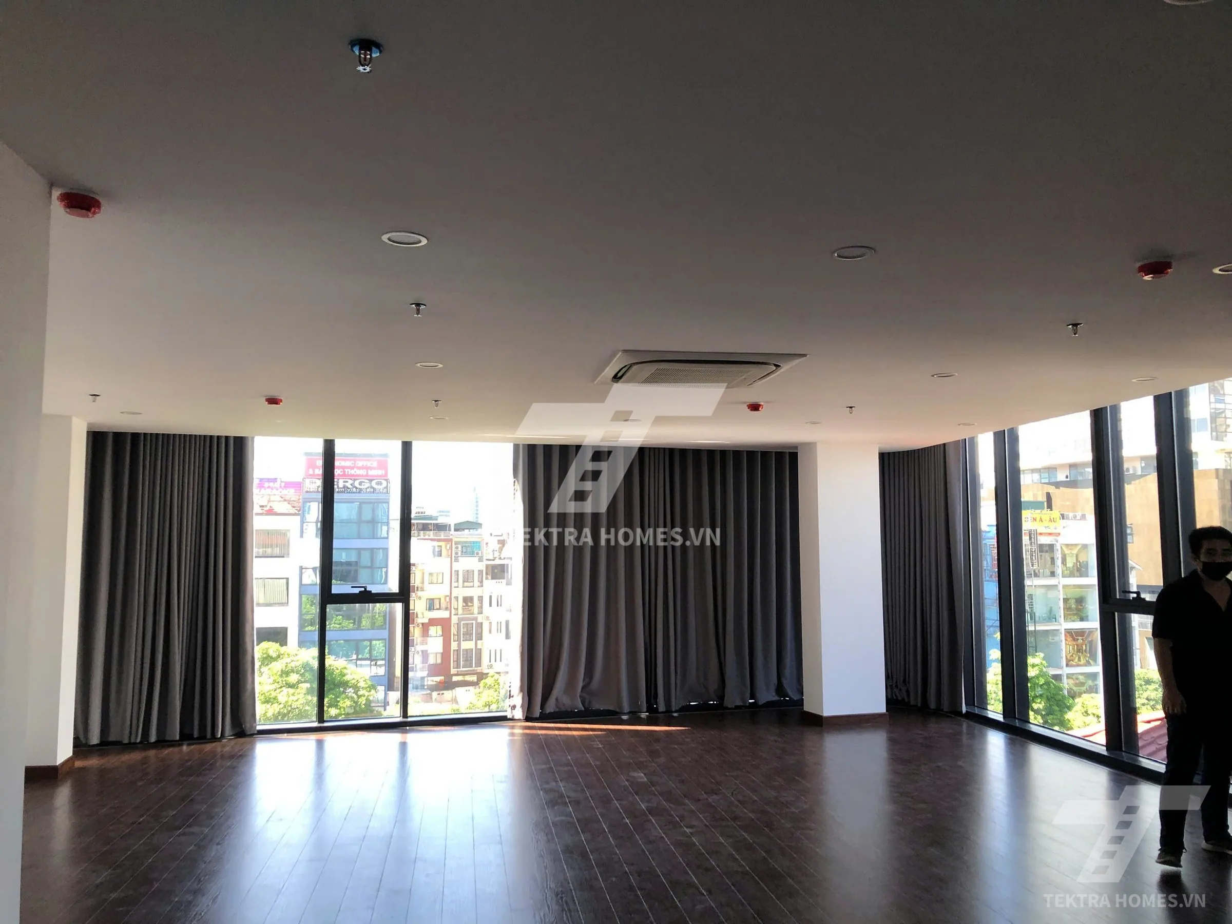 Không gian 2 tại Cho thuê nhà nguyên căn phố Trần Duy Hưng