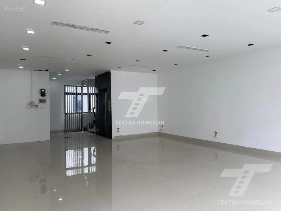 Cho thuê shophouse khối đế chung cư Vin Gardenia Hàm Nghi
