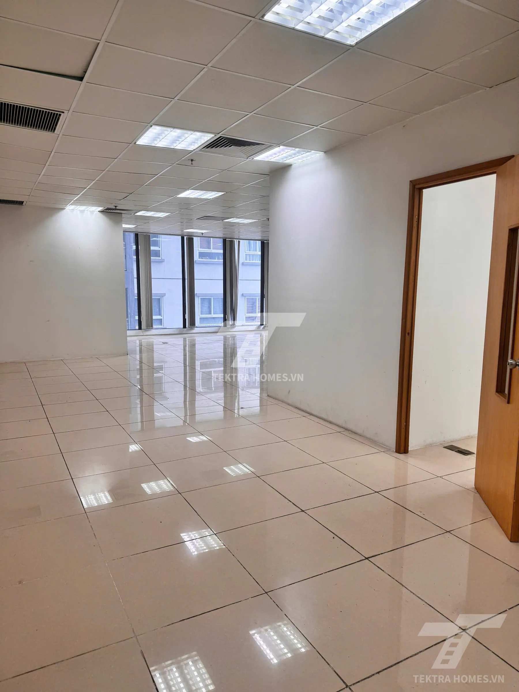 Không gian 4 tại Cho thuê văn phòng hạng B | Sông Hồng Park View | 165 Thái Hà