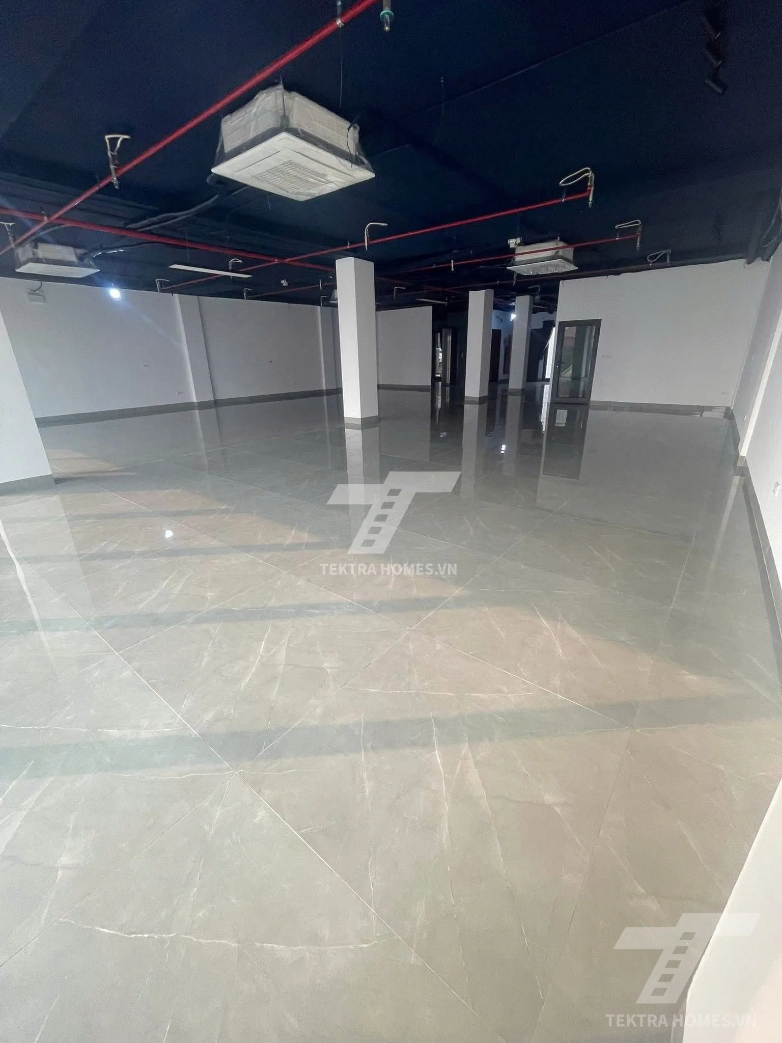 Không gian 4 tại Cho thuê văn phòng phố Đê La Thành