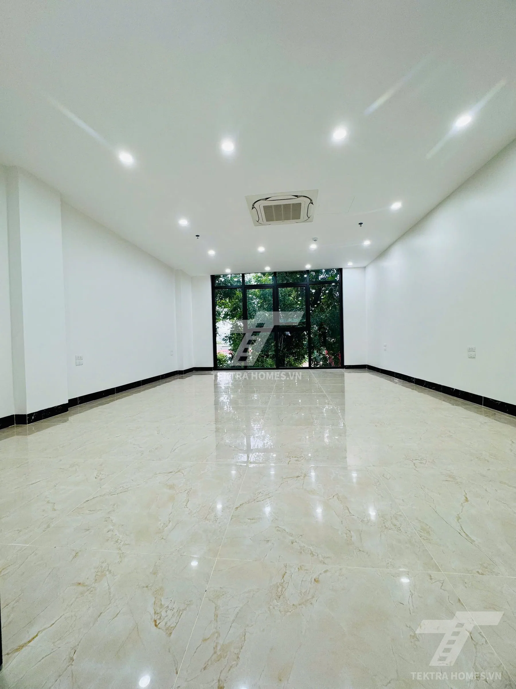 Không gian 2 tại Cho thuê văn phòng đường Đê La Thành
