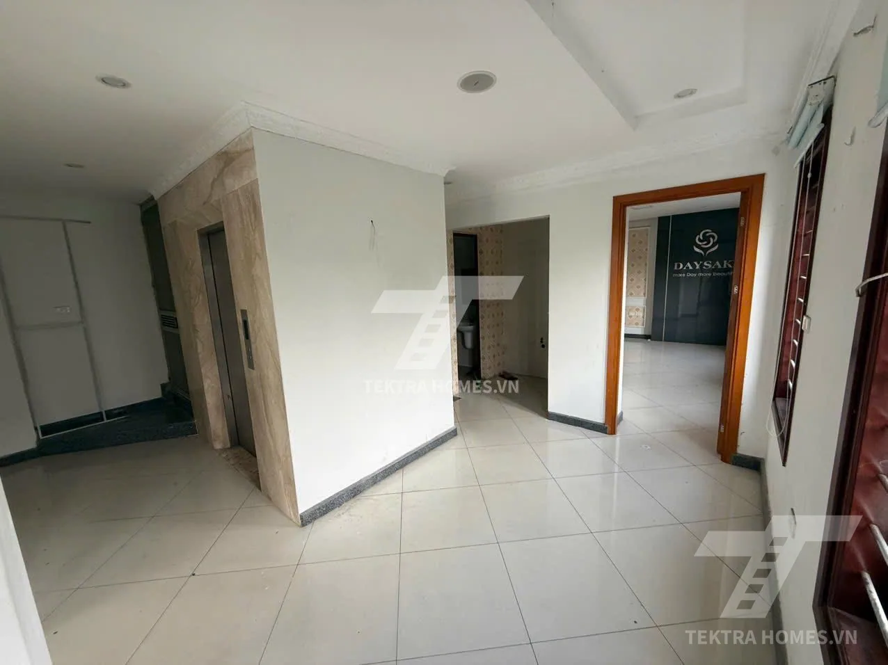 Cho thuê văn phòng 2 mặt thoáng đường Nguyễn Hoàng