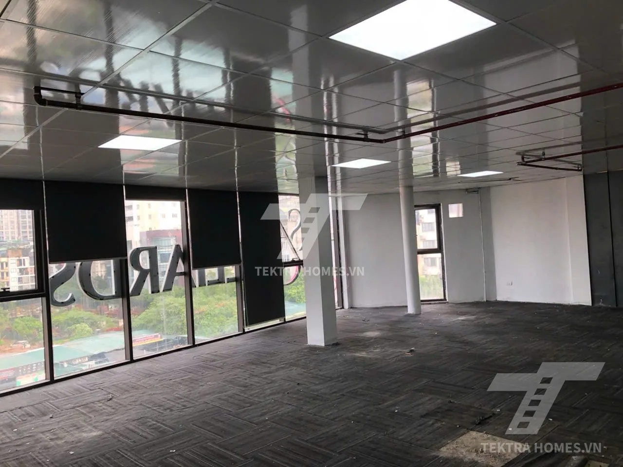 Cho thuê văn phòng 2 mặt thoáng đường Dương Khuê